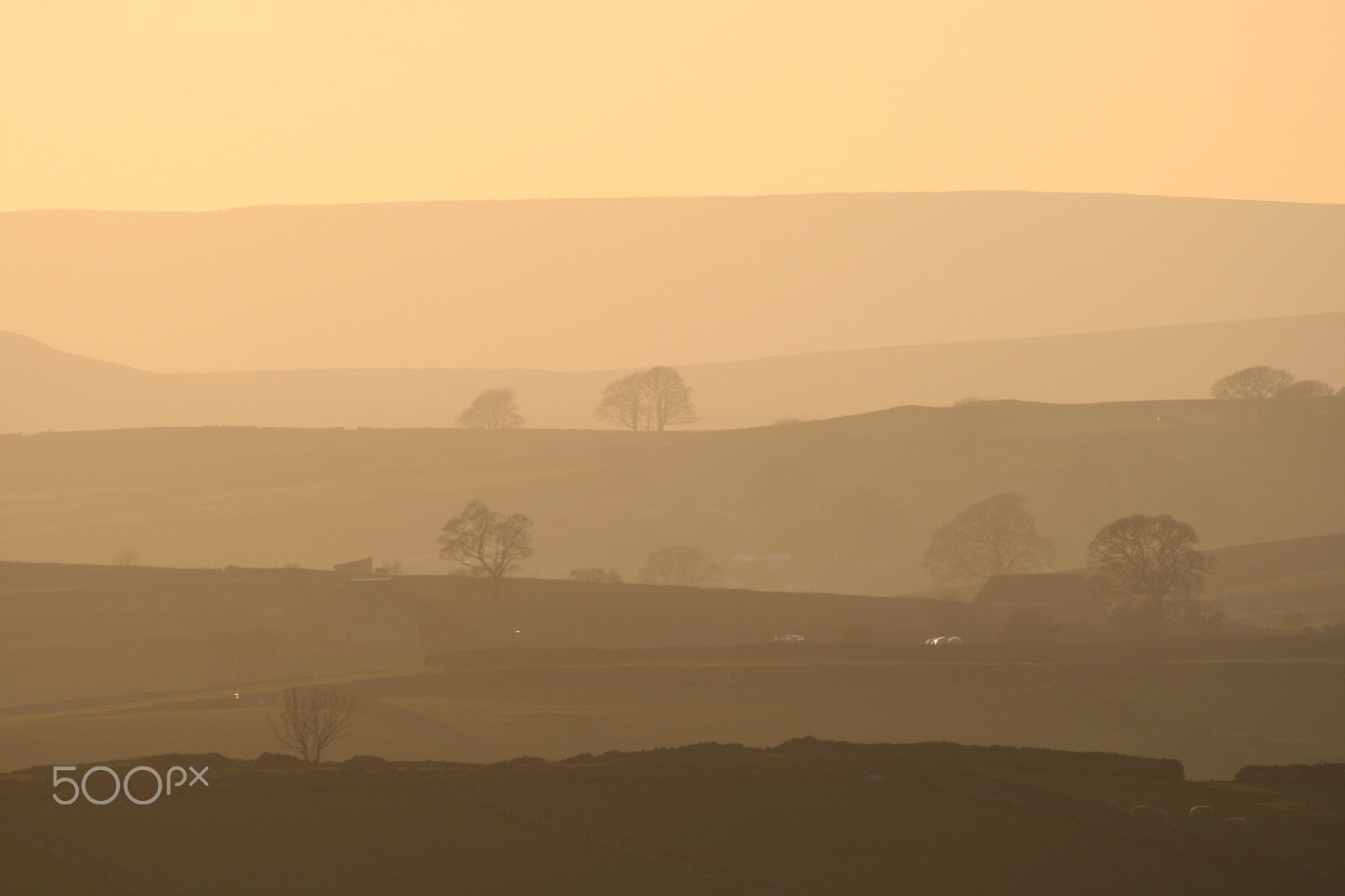 Canon EF 100-400mm F4.5-5.6L IS USM sample photo. Peak sunset photography