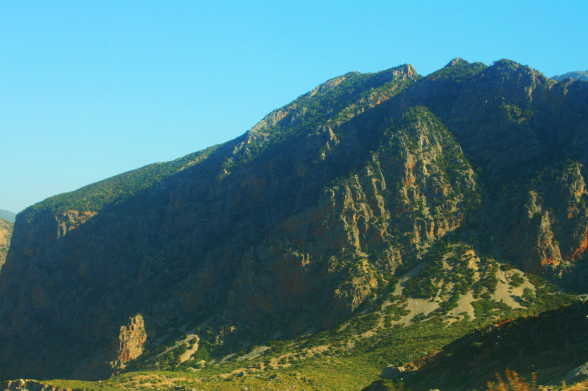 Canon EF 35-135mm f/4-5.6 USM sample photo. Morocco photography