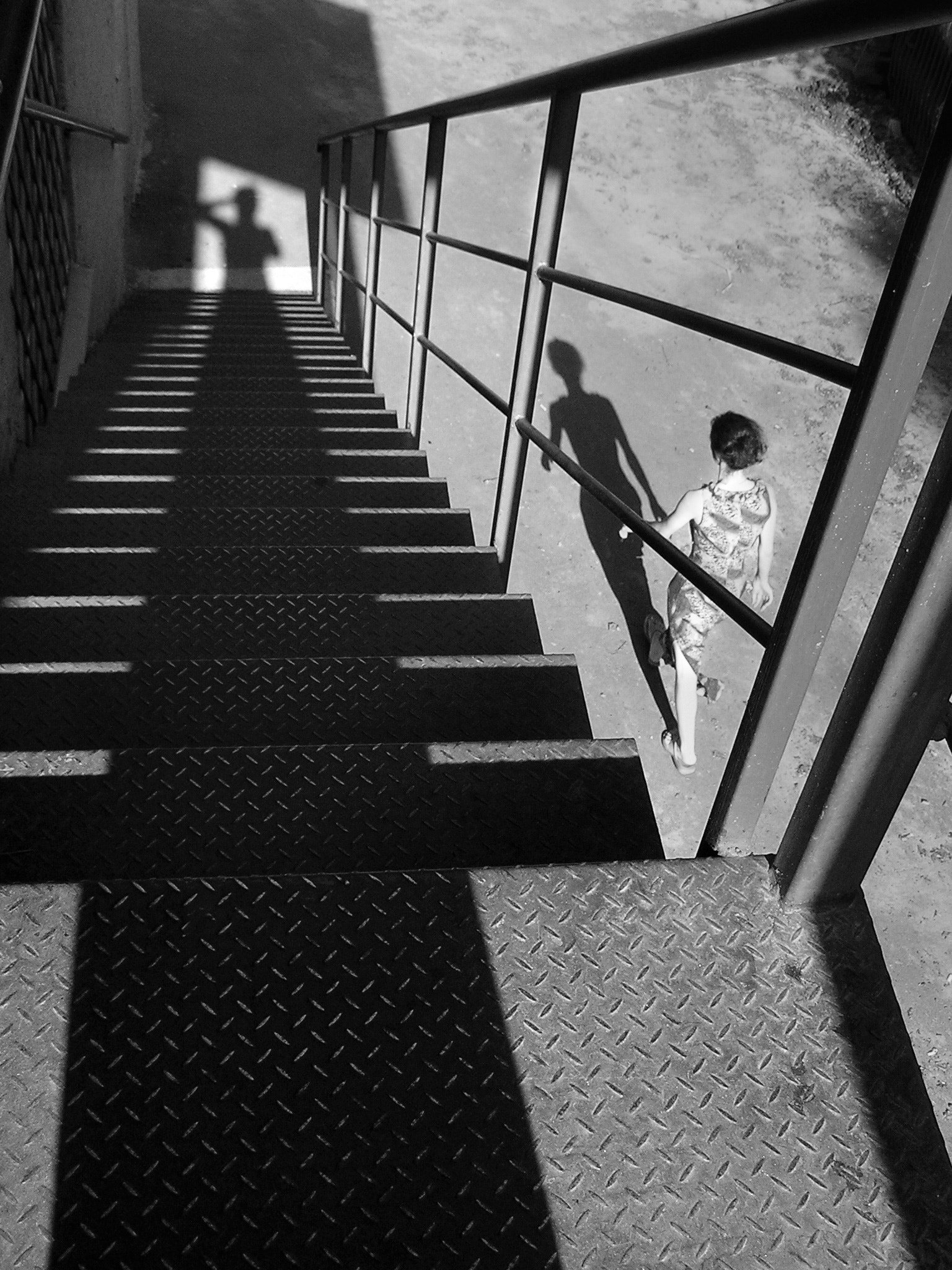 Автопортрет в вечернем платье.