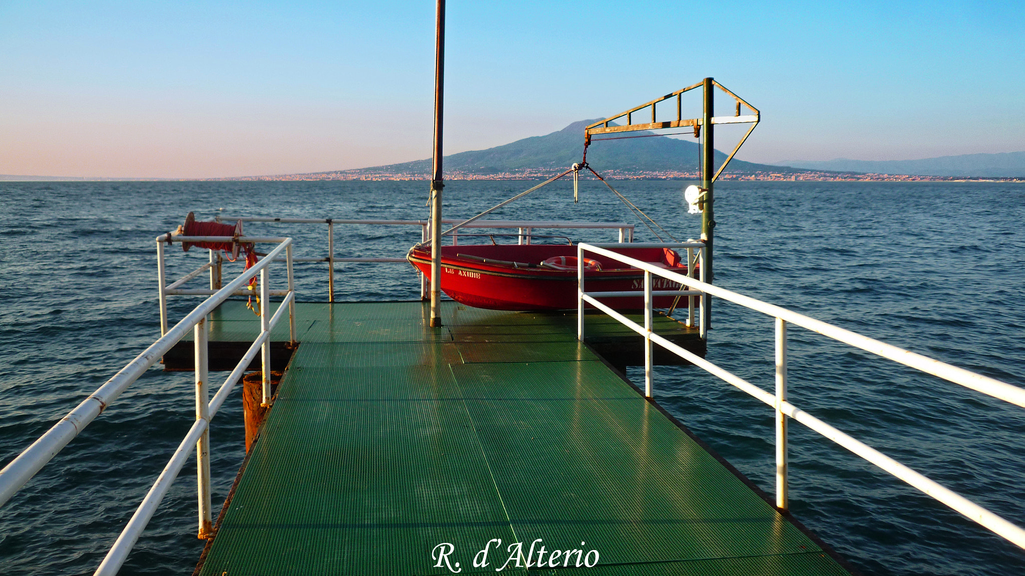 Panasonic DMC-FX150 sample photo. Il vesuvio guardato da sorrento photography