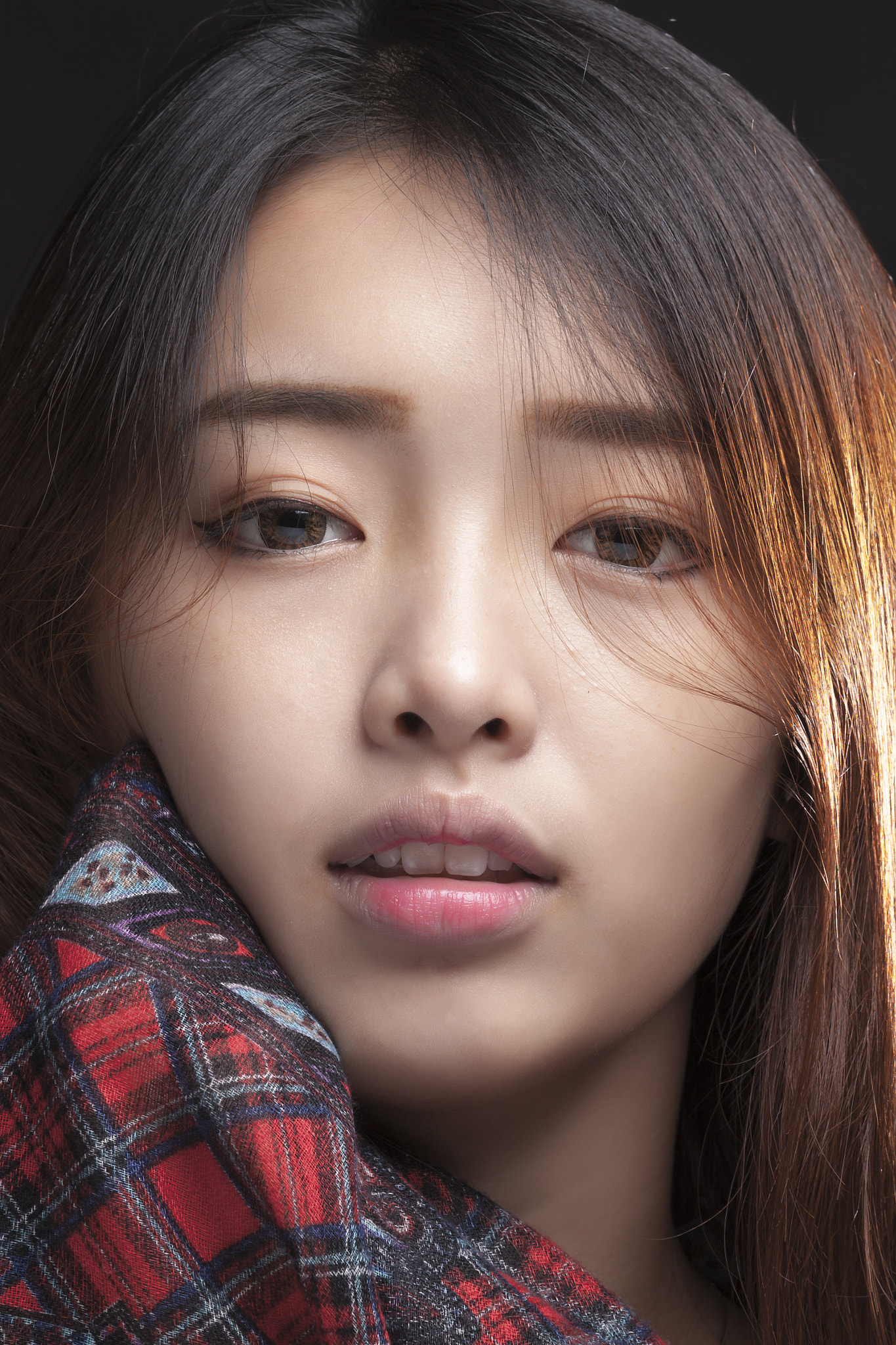 Canon EF 70-200mm F2.8L USM sample photo. Emotional photography