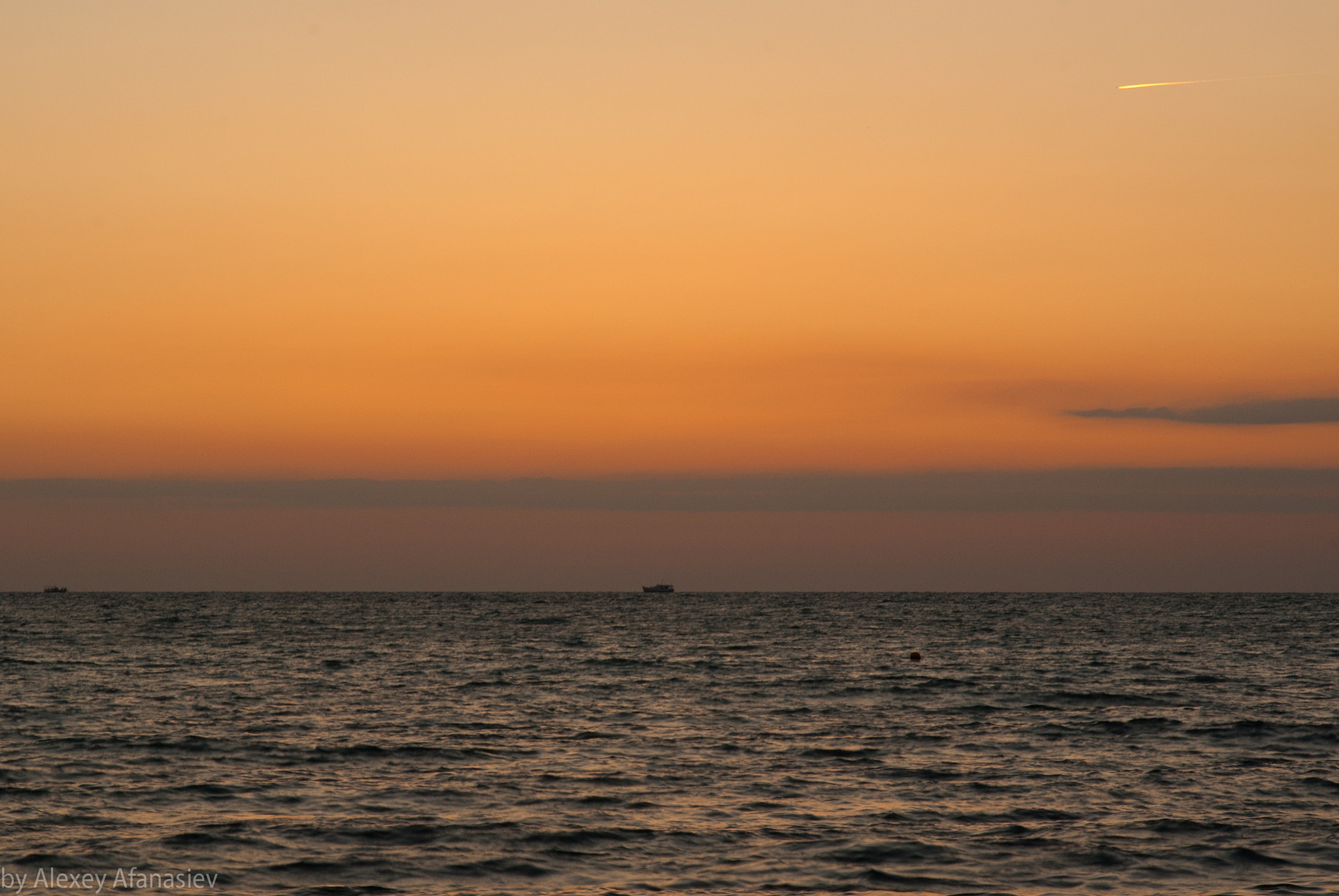 Pentax K10D + Pentax smc DA 70mm F2.4 AL Limited sample photo. Sunset in sochi photography