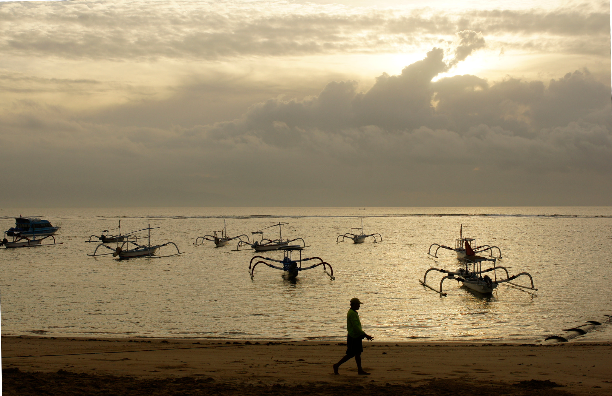 Sony Alpha DSLR-A500 + Sony DT 35mm F1.8 SAM sample photo. Fishing photography