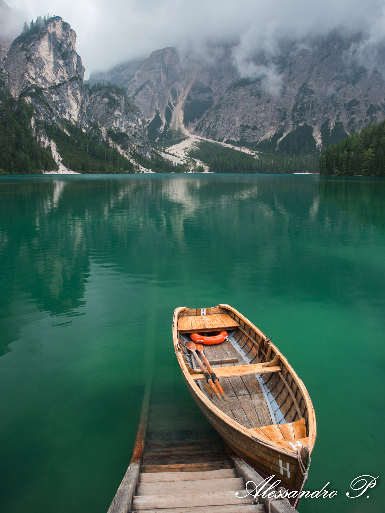 Panasonic Lumix DMC-G5 + OLYMPUS M.12-50mm F3.5-6.3 sample photo. Lago di braies photography