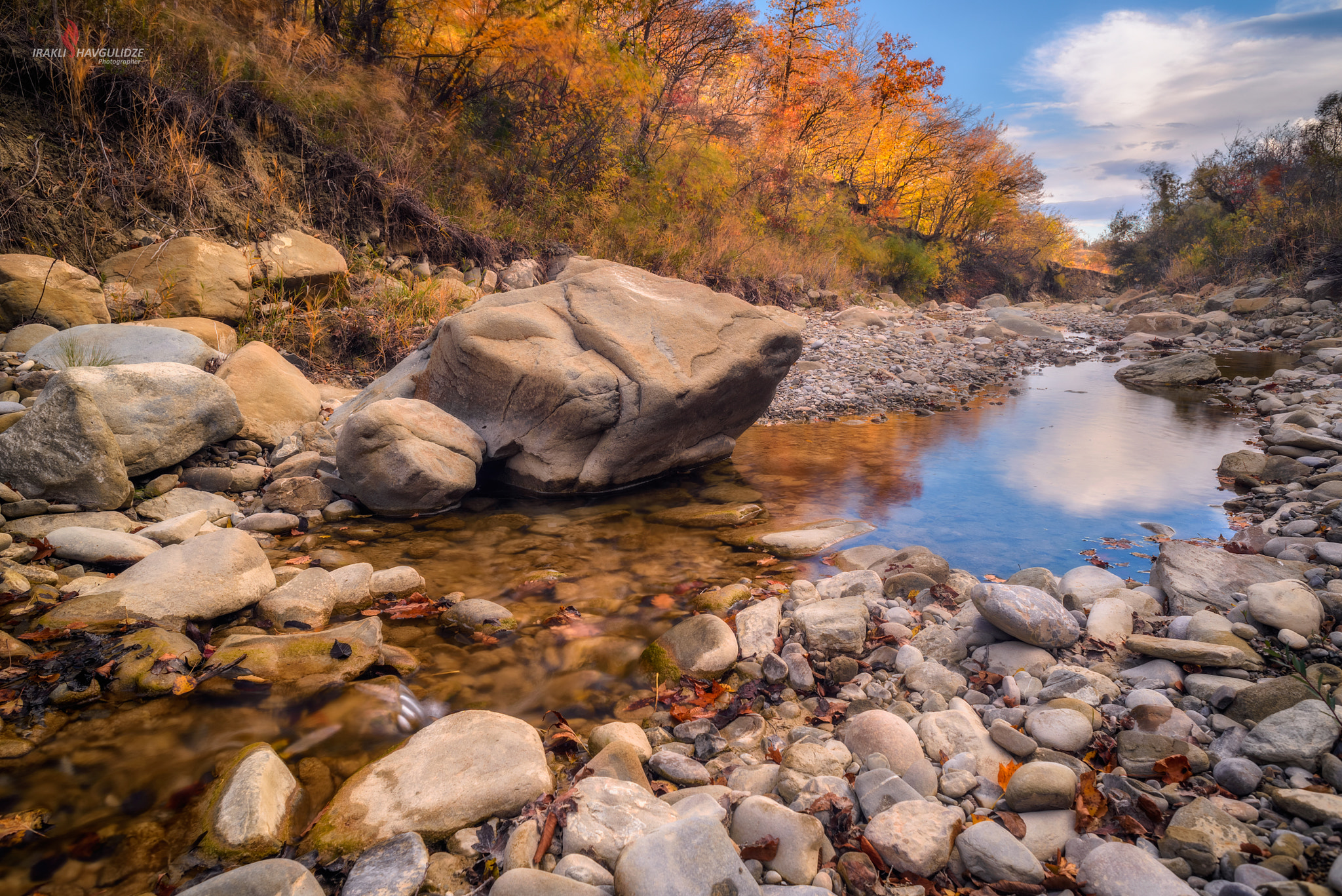 Nikon D600 + AF Nikkor 24mm f/2.8 sample photo. Last days of autumn photography