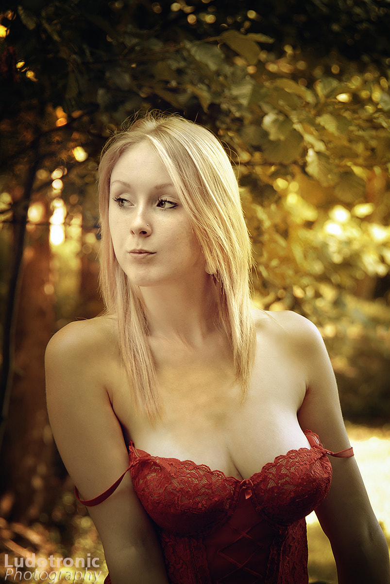 Nikon D200 sample photo. L. photography