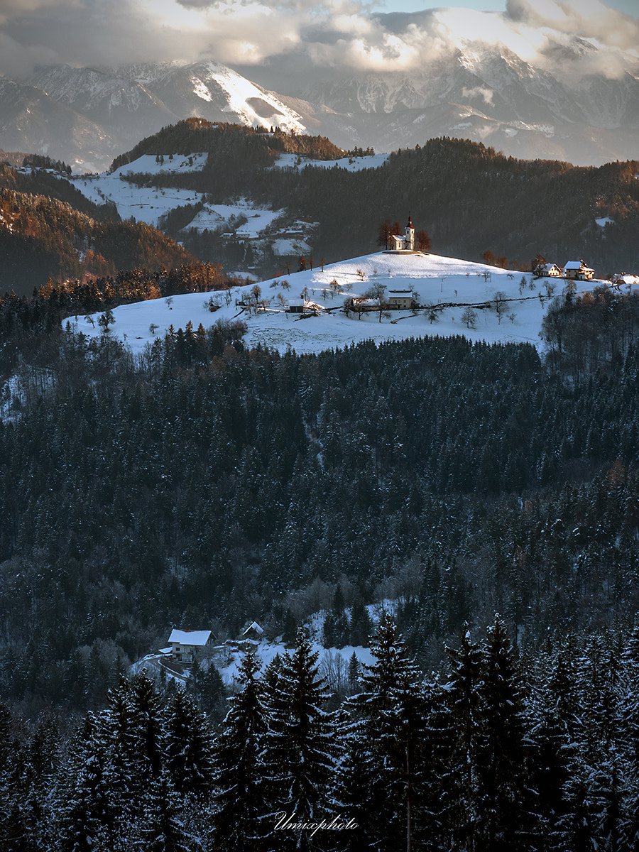 Panasonic Lumix G X Vario 35-100mm F2.8 OIS sample photo. Winter morning at st. tomaz photography