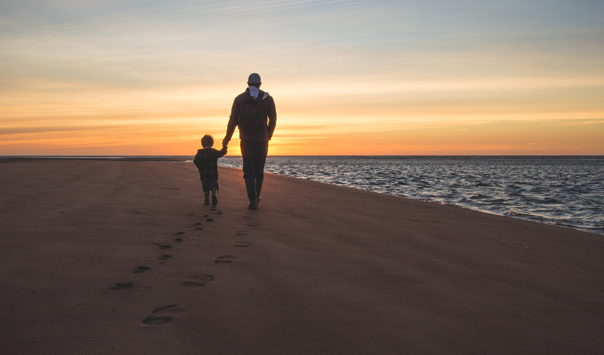 Canon EF-S 10-22mm F3.5-4.5 USM sample photo. Father & son sunrise photography