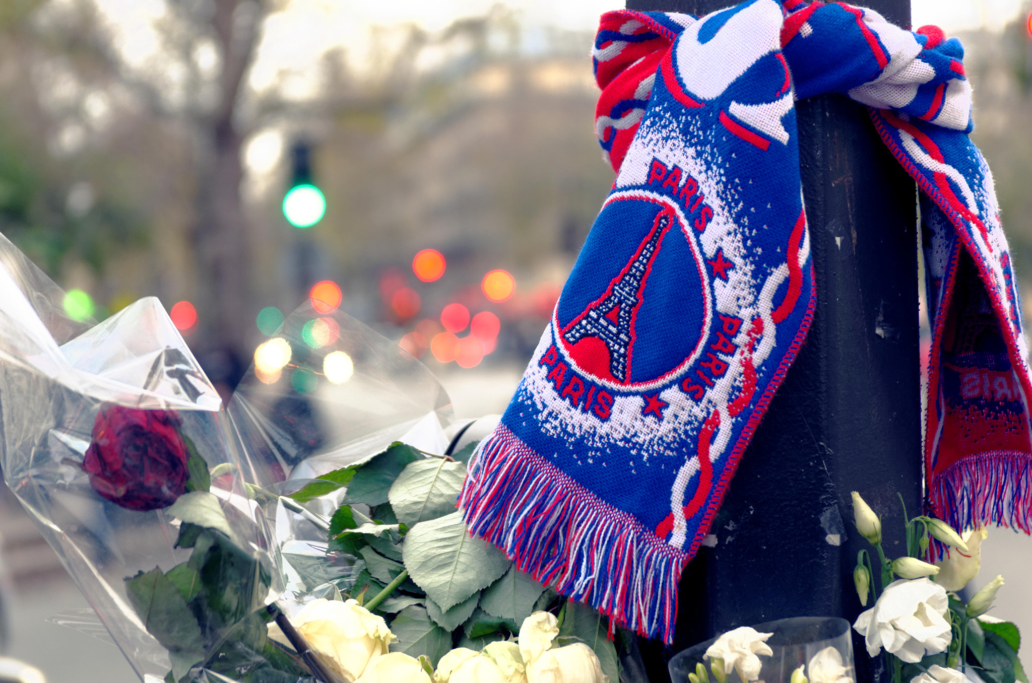 Pentax K-5 sample photo. Pray for paris, bataclan 2015#1 photography