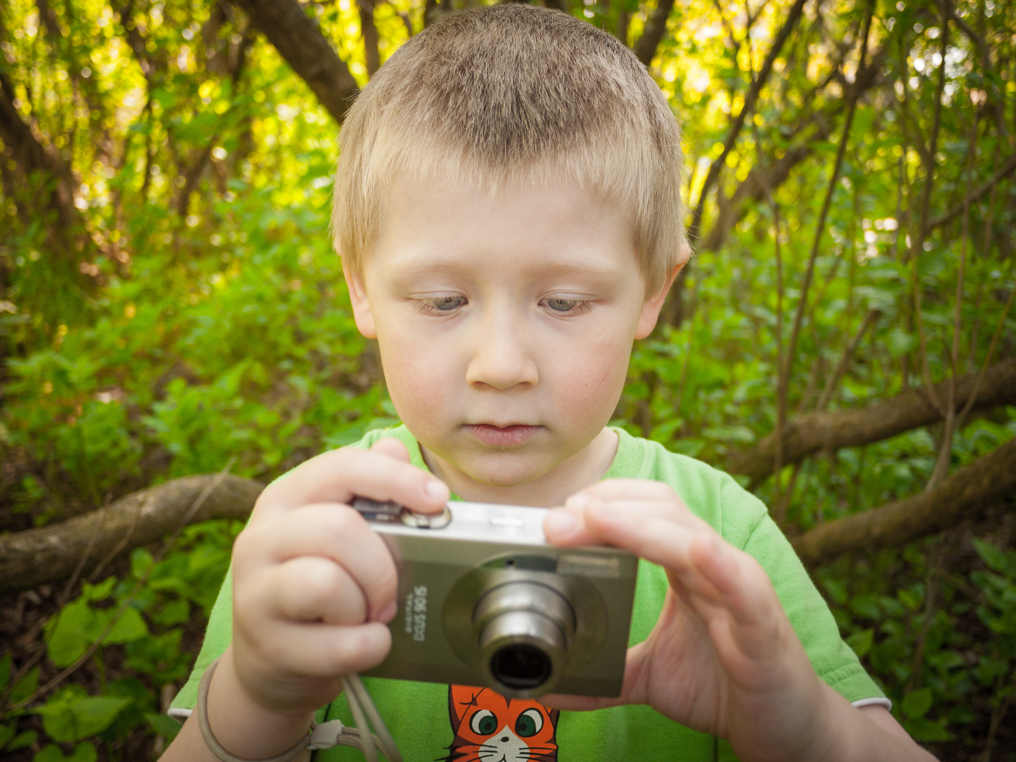 Panasonic Lumix DMC-GF2 + Panasonic Lumix G 14mm F2.5 ASPH sample photo. Alex the young photographer photography