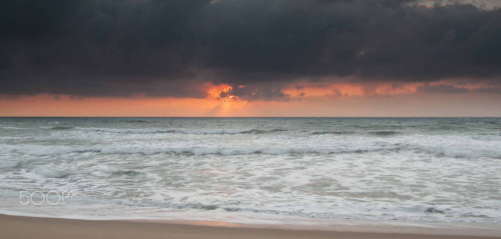 Sigma 17-70mm F2.8-4 DC Macro OS HSM sample photo. Sunset at santa cruz beach - portugal photography