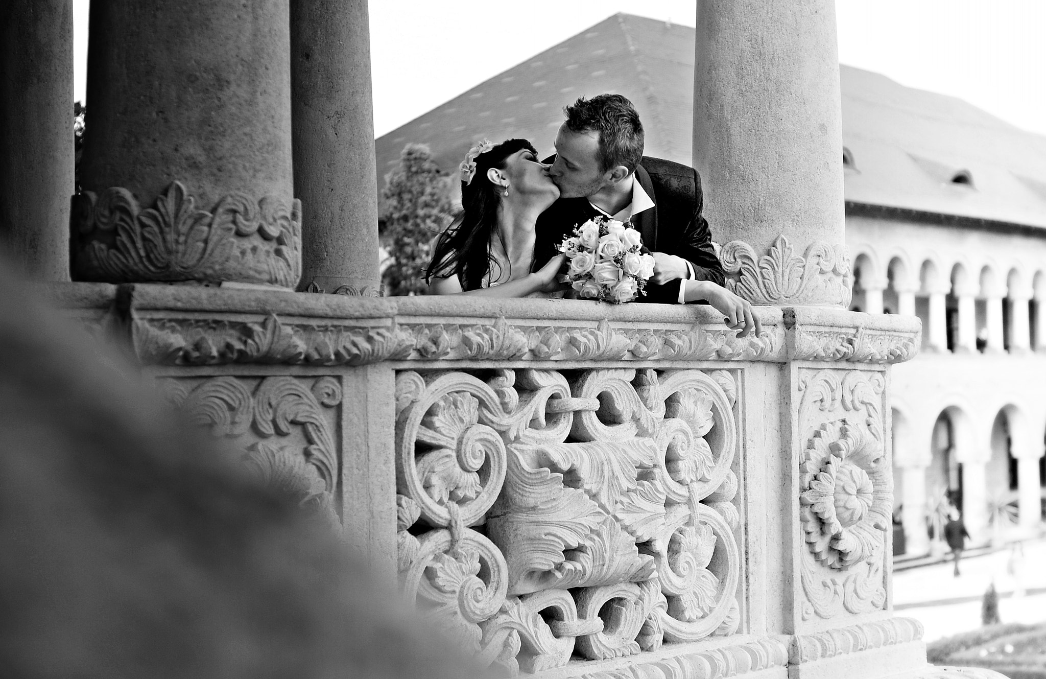 Sony Alpha DSLR-A200 + Sony DT 35mm F1.8 SAM sample photo. Love story... photography