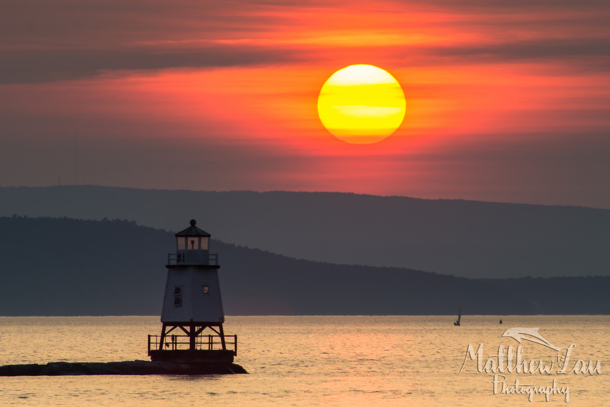 Sony 75-300mm F4.5-5.6 sample photo. Burlingtonlighthouse (of ) photography