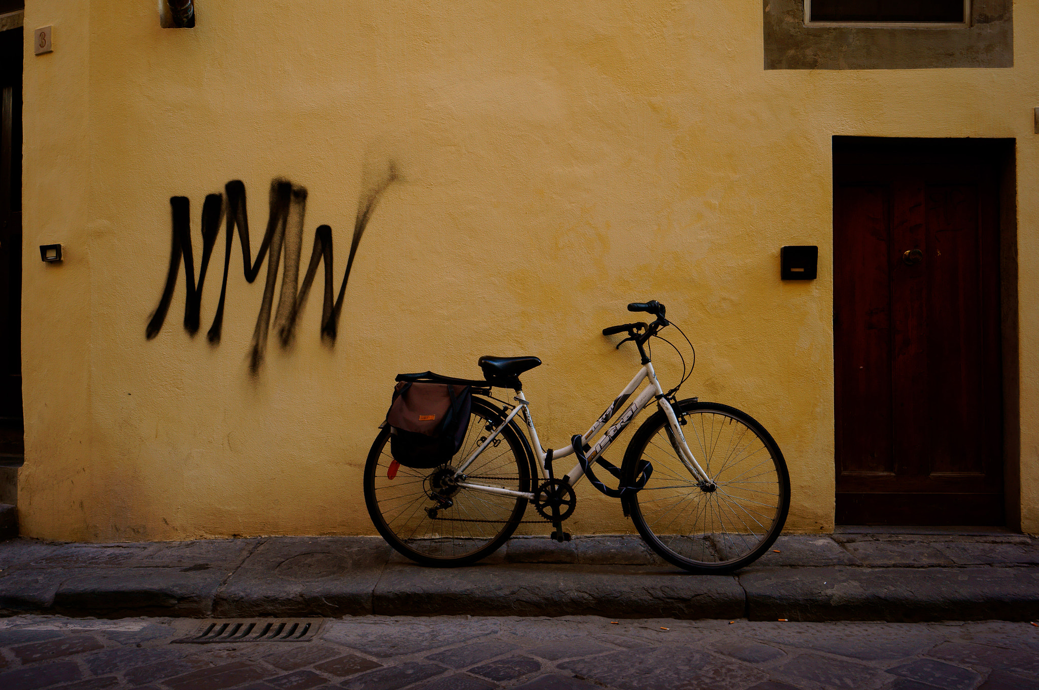 Sony Alpha NEX-5N + Sony E 10-18mm F4 OSS sample photo. Biking in anticipation of the trip. photography
