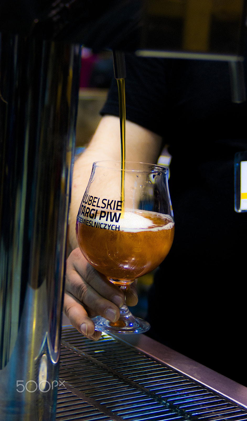 Minolta AF 35-70mm F3.5-4.5 [II] sample photo. Beer :) photography