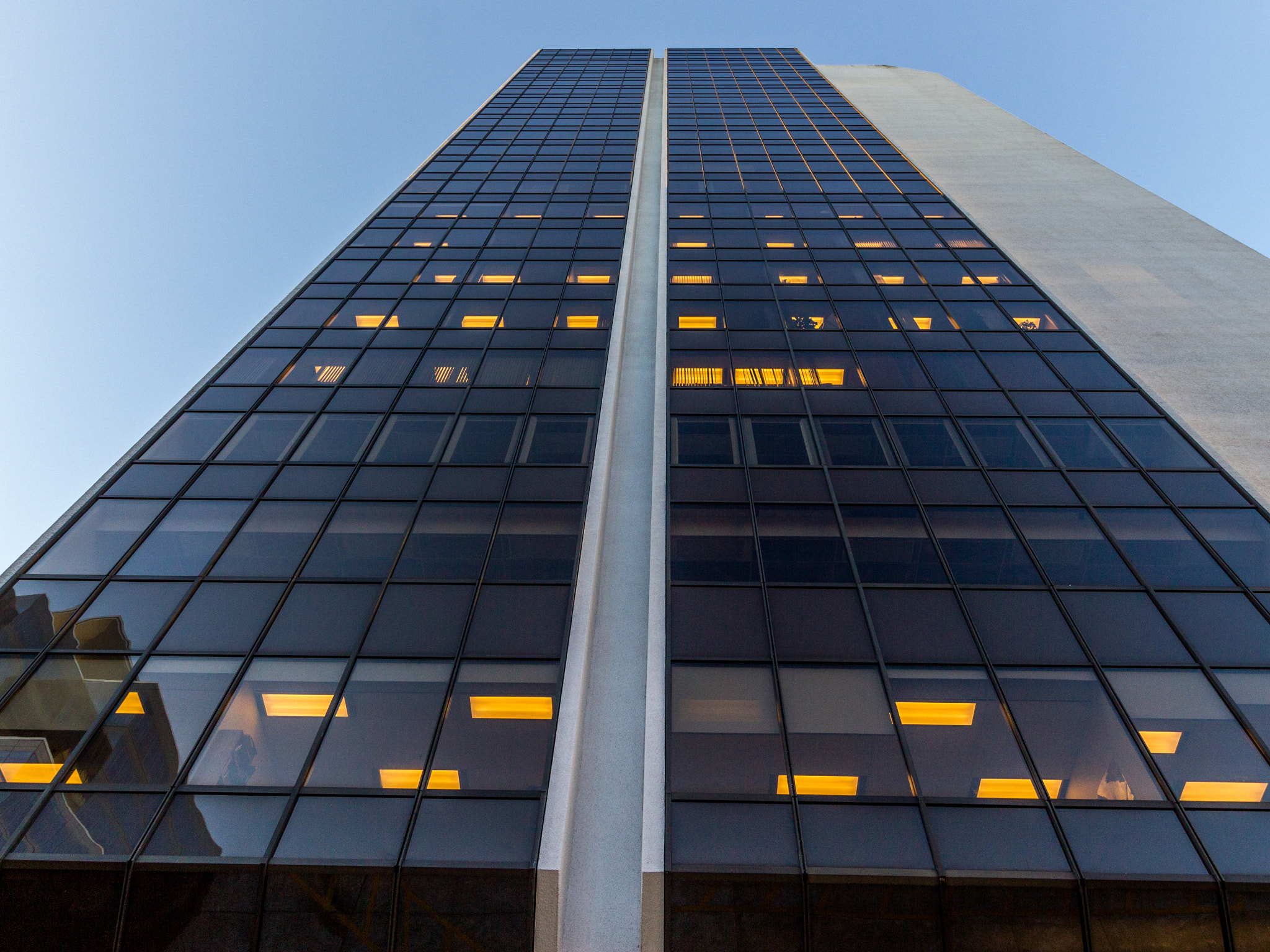Canon EF-S 10-18mm F4.5–5.6 IS STM sample photo. Up photography