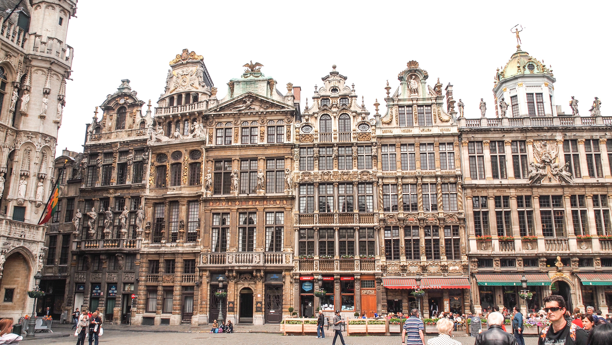 Olympus PEN E-P1 sample photo. The grand place photography