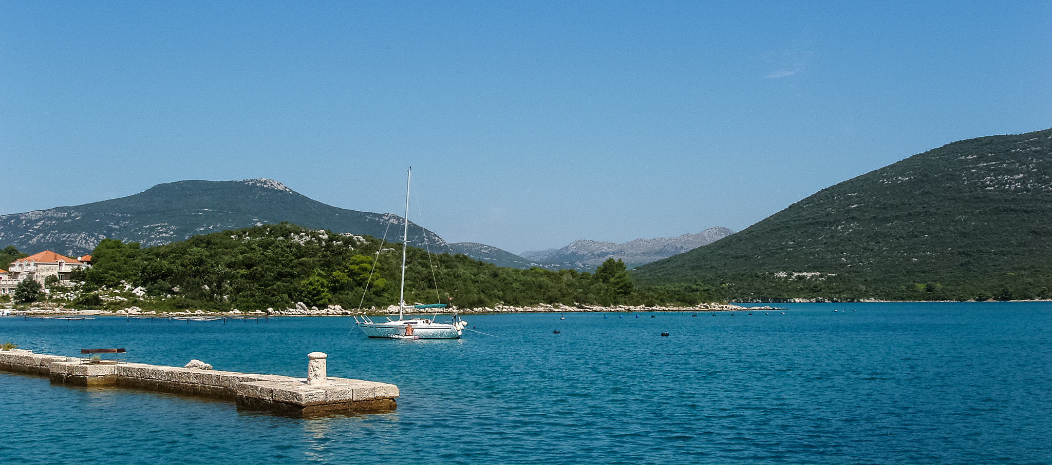 Olympus X-3,C-60Z sample photo. Croatia photography