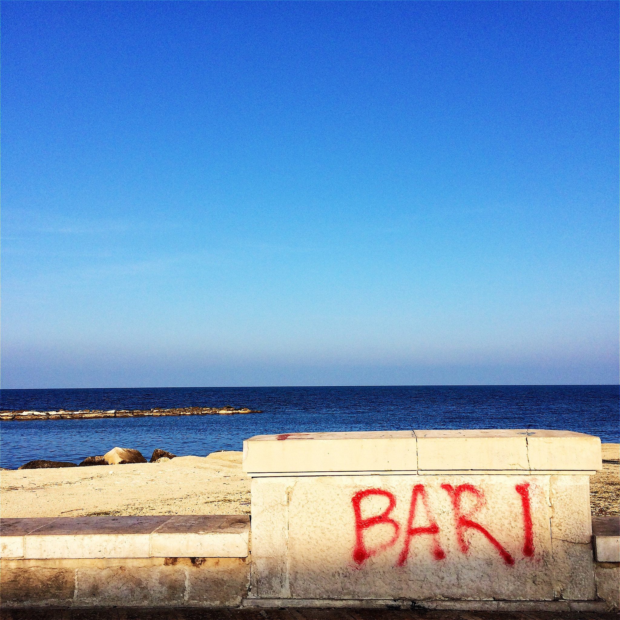 Hipstamatic 303 sample photo. Il meer de beeri photography