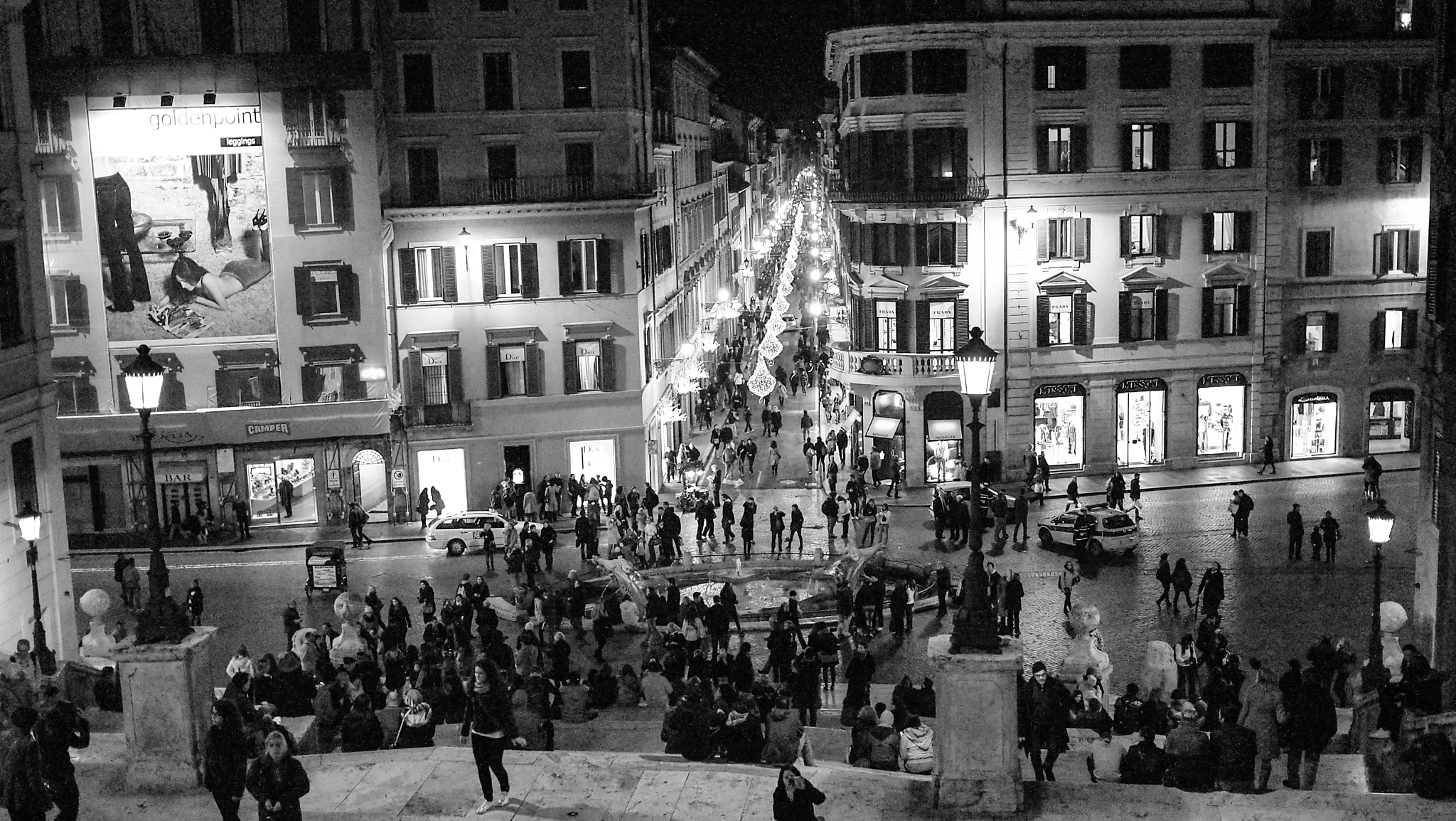 Olympus PEN E-PL1 + Panasonic Lumix G 20mm F1.7 ASPH sample photo. Piazza spagna photography