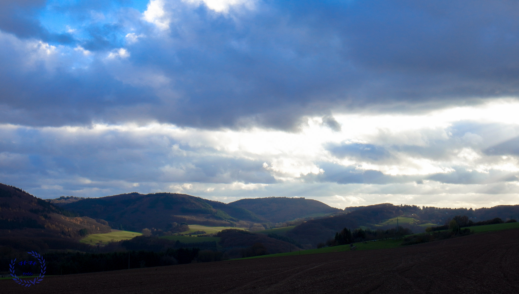 Samsung NX-M 9-27mm F3.5-5.6 ED OIS sample photo. Mtb tour 28.11 c photography
