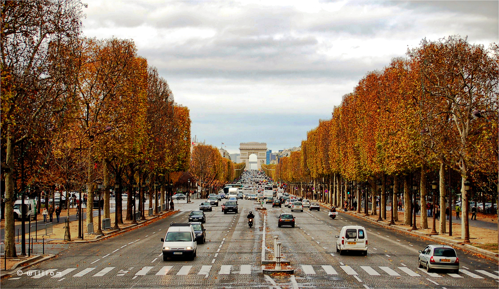 Nikon D50 + Sigma 18-50mm F3.5-5.6 DC sample photo. Paris photography