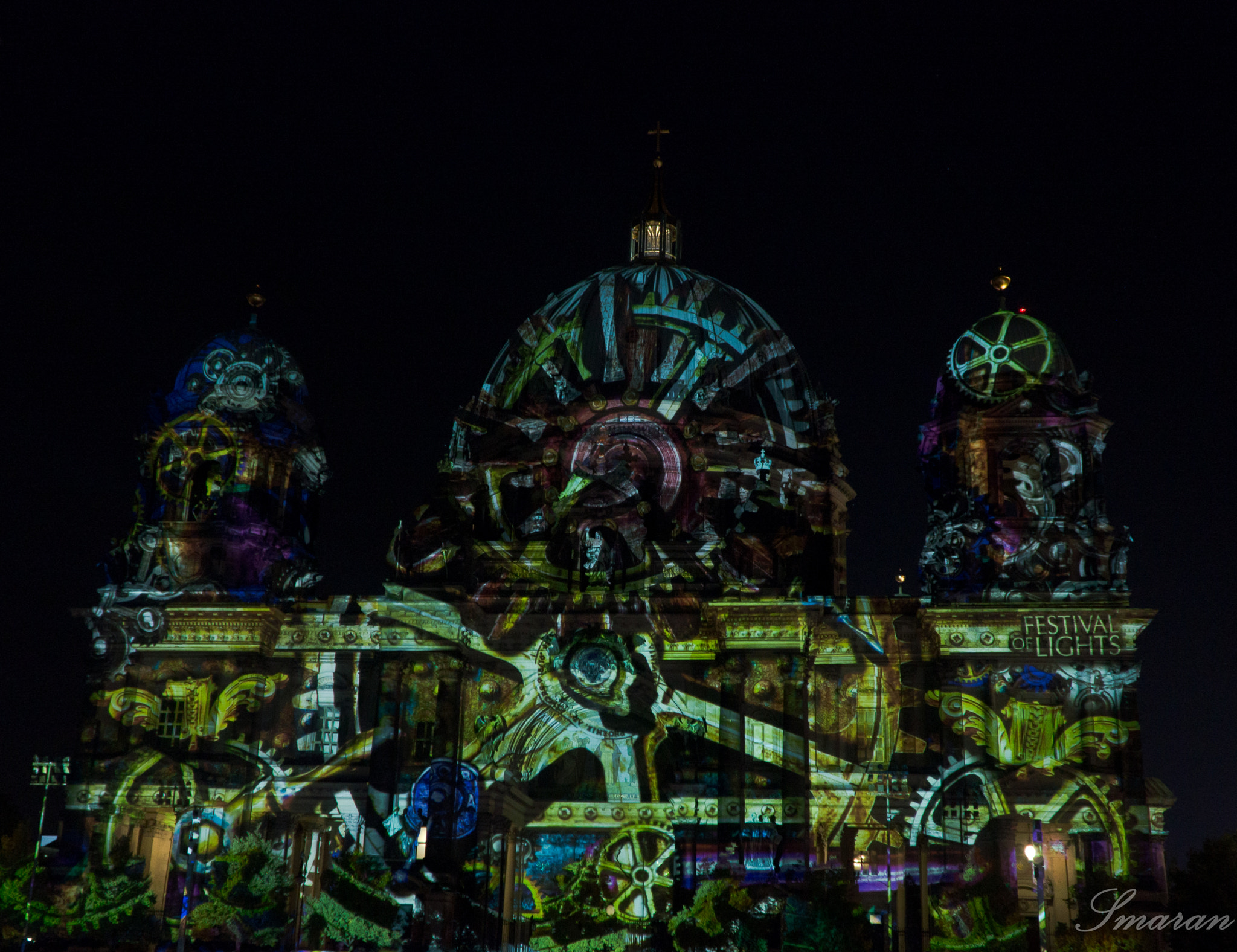 Sony Alpha NEX-5N + Sony E PZ 18-105mm F4 G OSS sample photo. Festival of lights photography