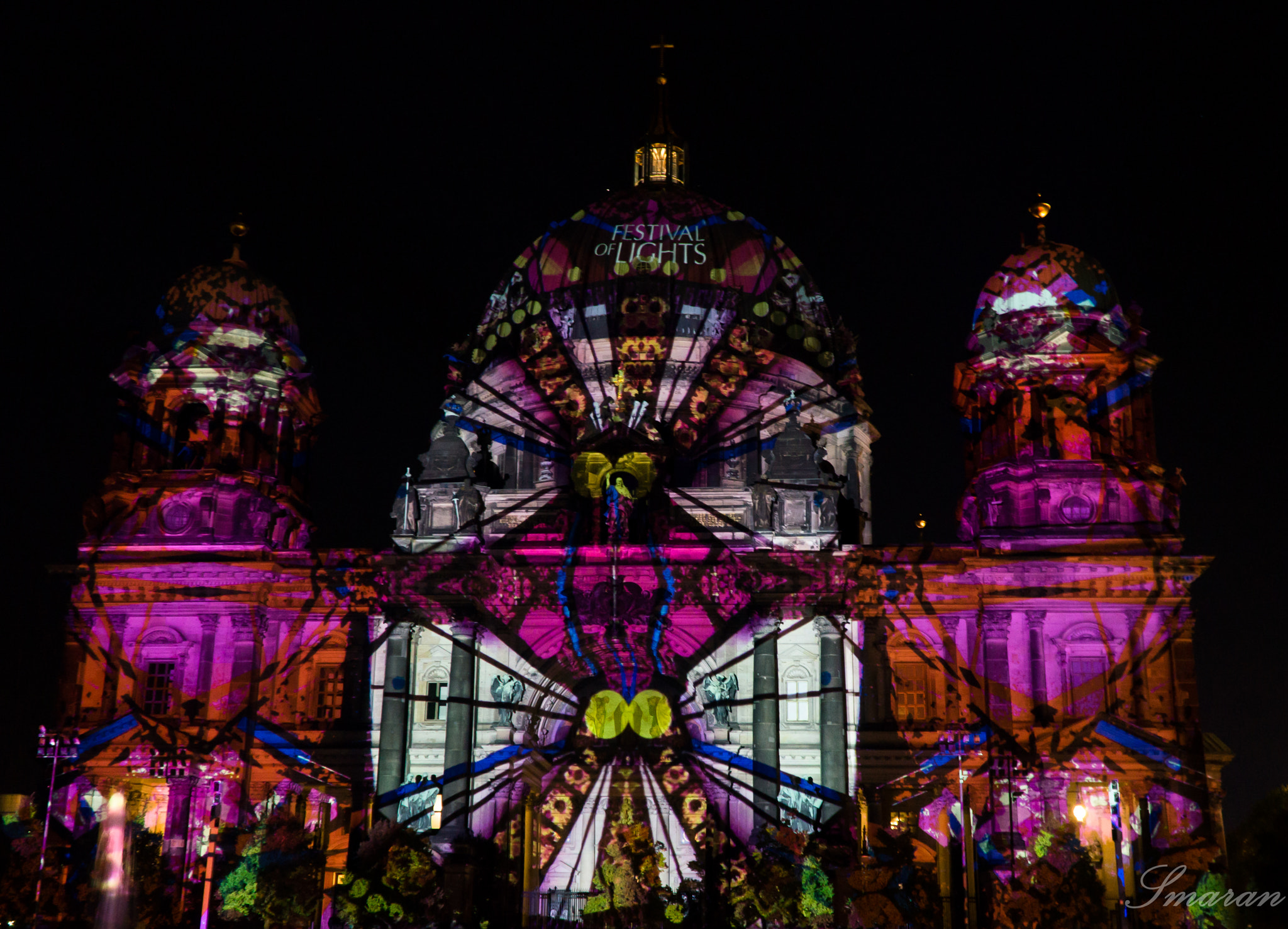 Sony Alpha NEX-5N + Sony E PZ 18-105mm F4 G OSS sample photo. Festival of lights photography