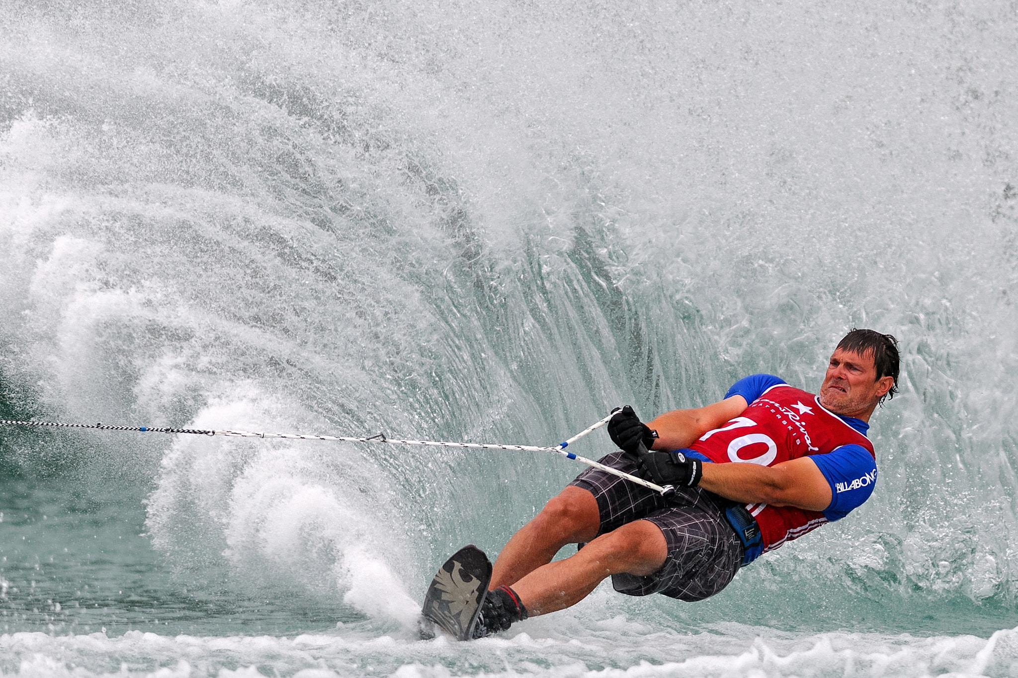 Nikon AF-S Nikkor 300mm F2.8G ED-IF VR sample photo. Waterwall photography