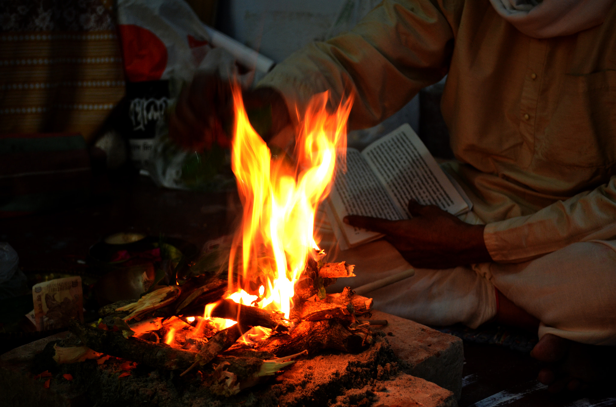 Nikon AF-S Nikkor 17-35mm F2.8D ED-IF sample photo. Flames of holy blessing photography