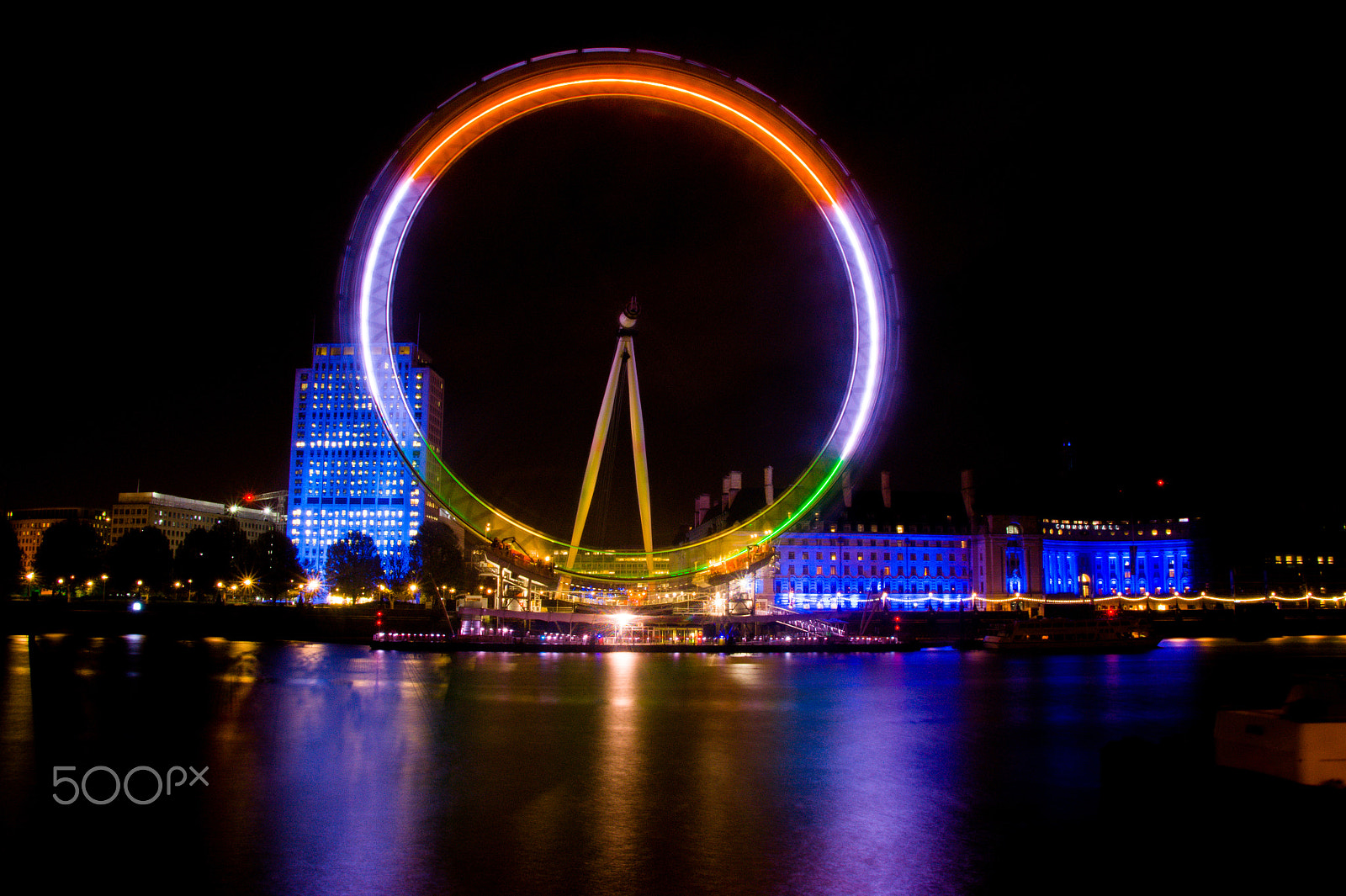 Sony DT 18-250mm F3.5-6.3 sample photo. London eye photography
