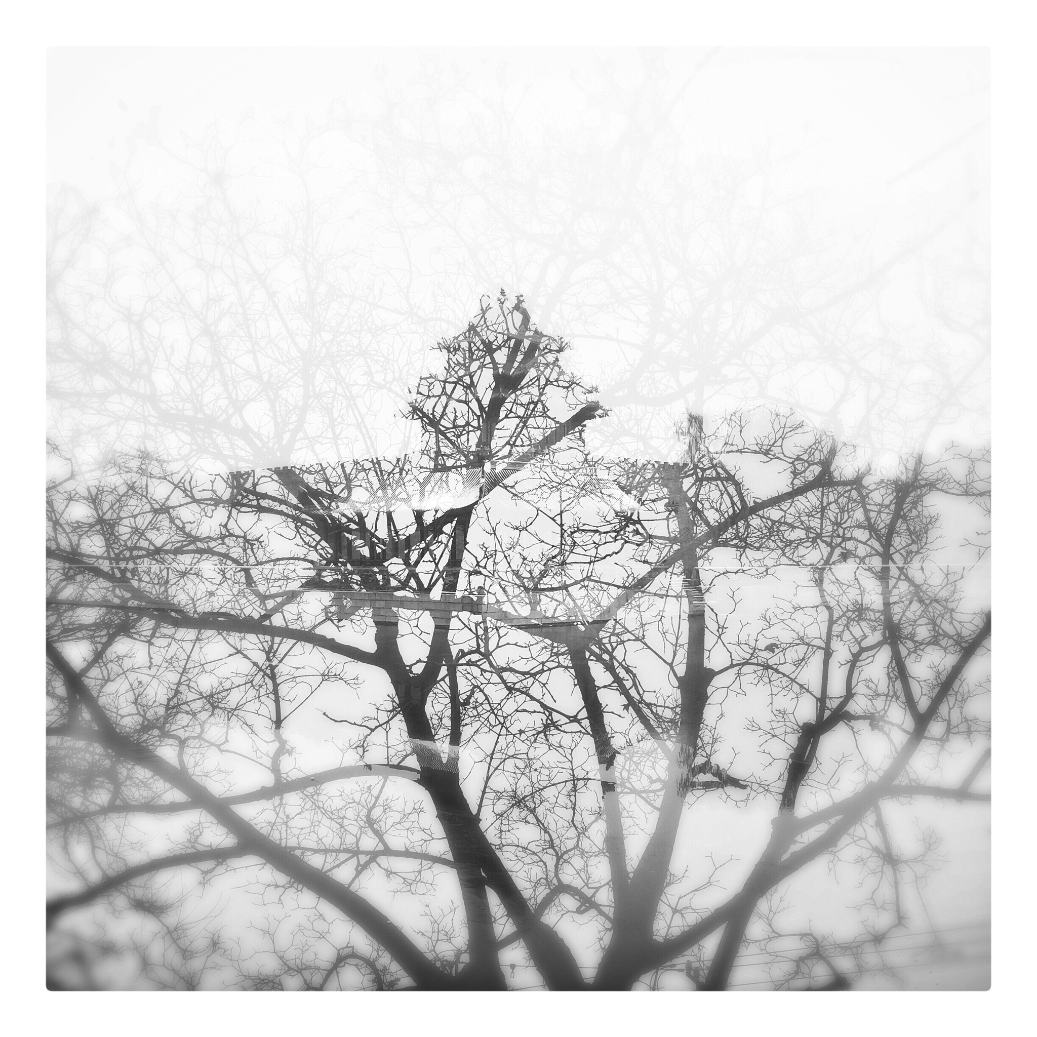 Hipstamatic 303 sample photo. 二次曝光的角楼 photography