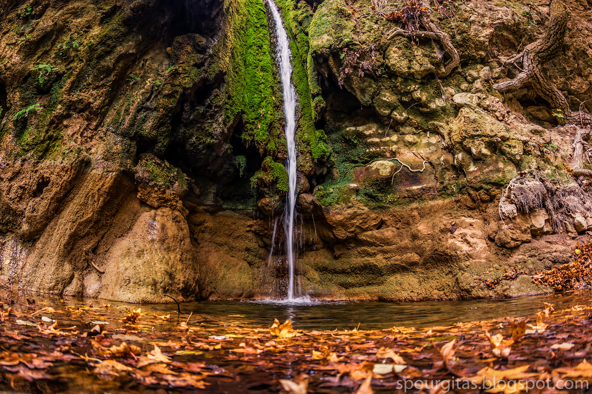 Canon EF 8-15mm F4L Fisheye USM sample photo. A small waterfall photography