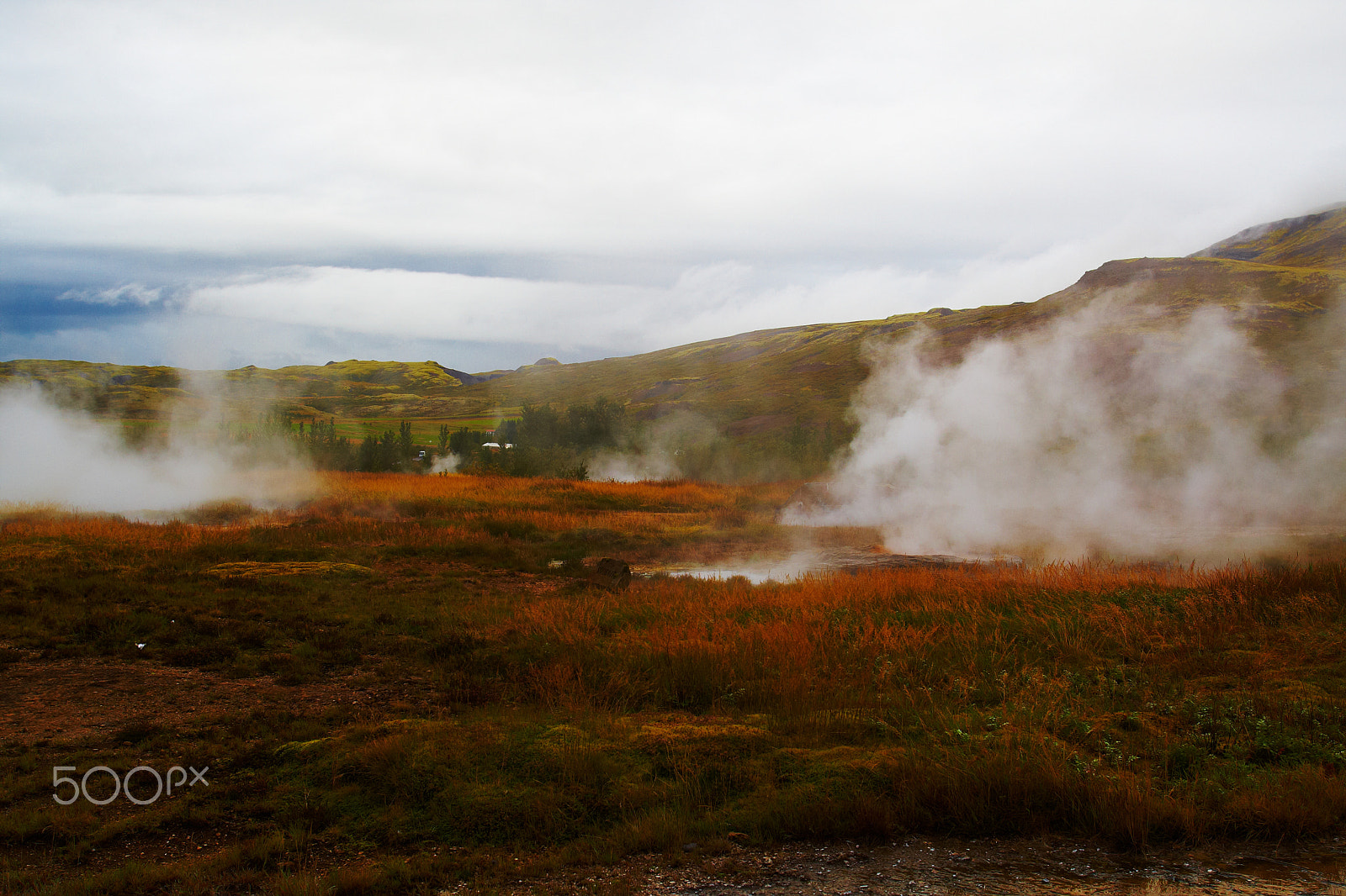 Canon EOS-1D Mark III + Canon EF 20-35mm f/2.8L sample photo. Steamy mountains photography