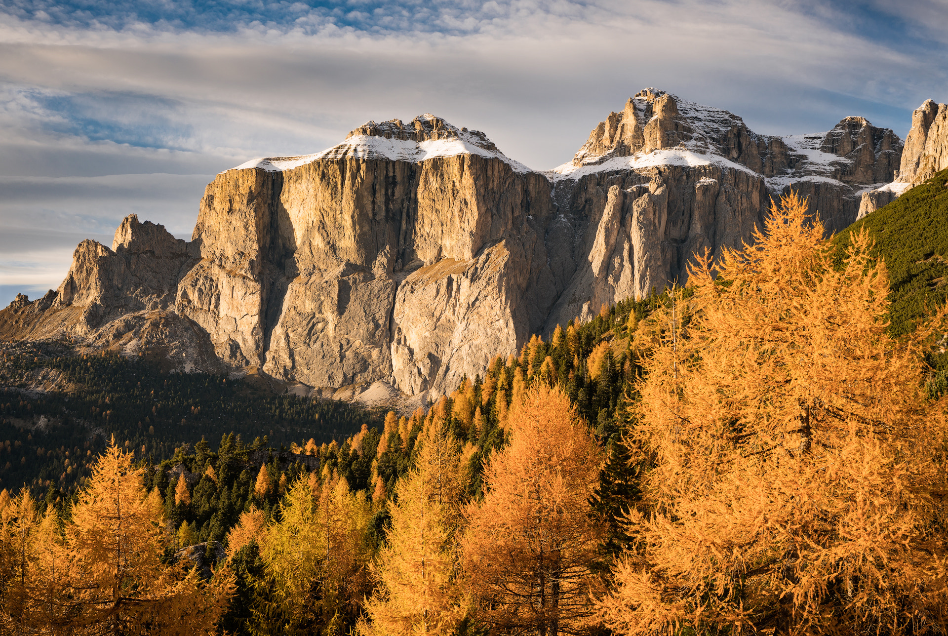 Sony a7R II + Canon EF 24-70mm F4L IS USM sample photo. Dolomites autumn photography