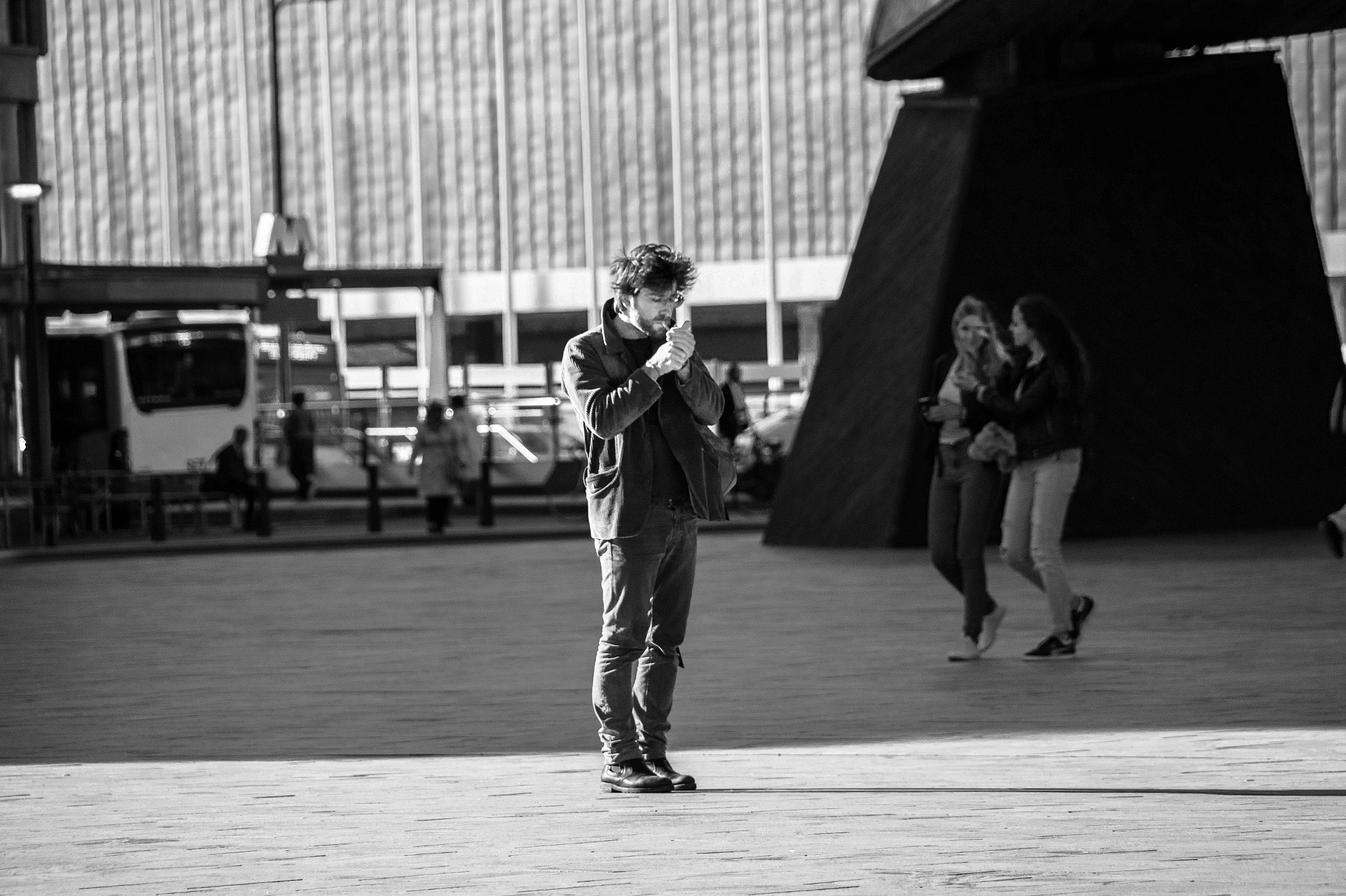 Sigma 18-200mm f/3.5-6.3 DC OS sample photo. Living outside the shadows photography