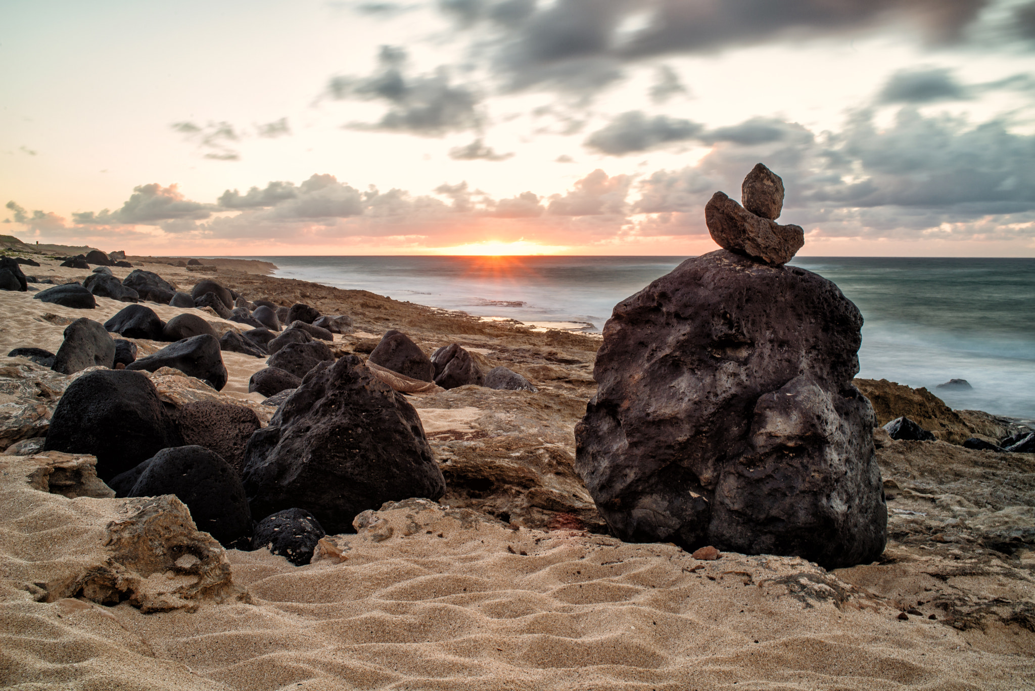 Nikon D610 + AF-S Nikkor 35mm f/1.8G sample photo. Sunset rocks photography