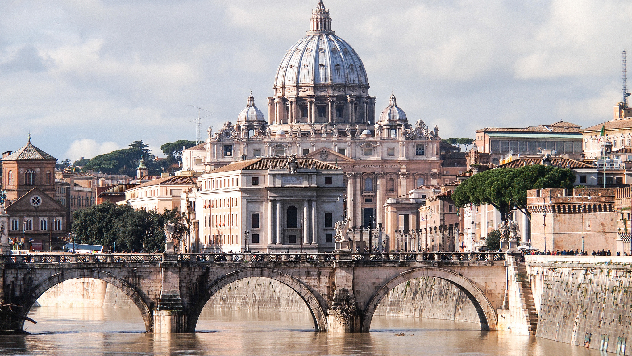 Olympus PEN E-P1 sample photo. Vatican city photography