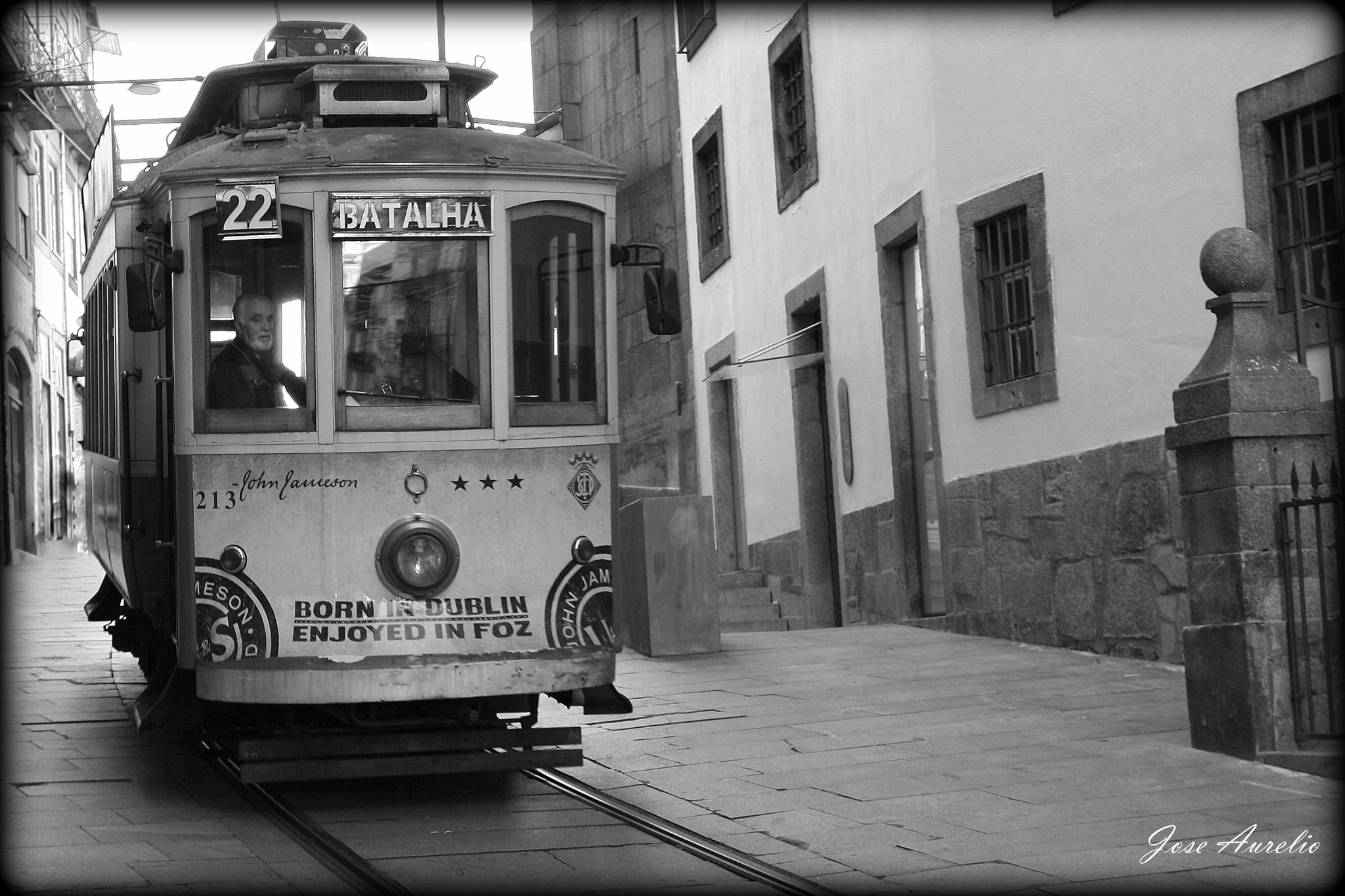 Sigma 17-70mm F2.8-4 DC Macro OS HSM sample photo. Oporto photography