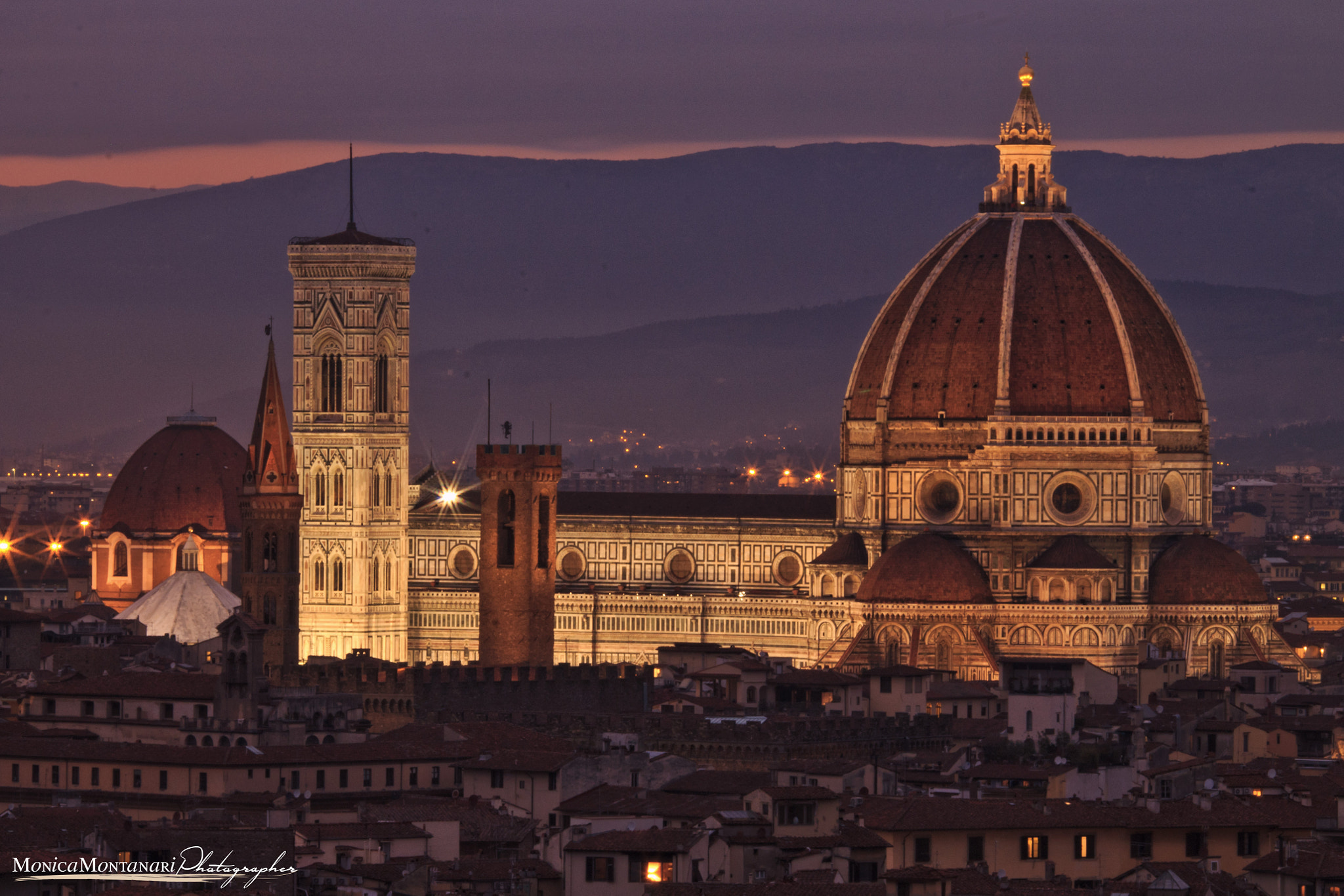 Canon EOS 1100D (EOS Rebel T3 / EOS Kiss X50) + Canon EF 70-200mm F4L IS USM sample photo. Firenze photography