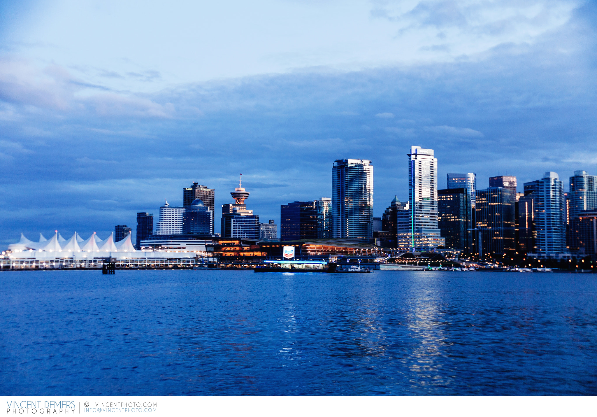 Canon EF 28-200mm F3.5-5.6 USM sample photo. Vancouver's skyline at dawn photography