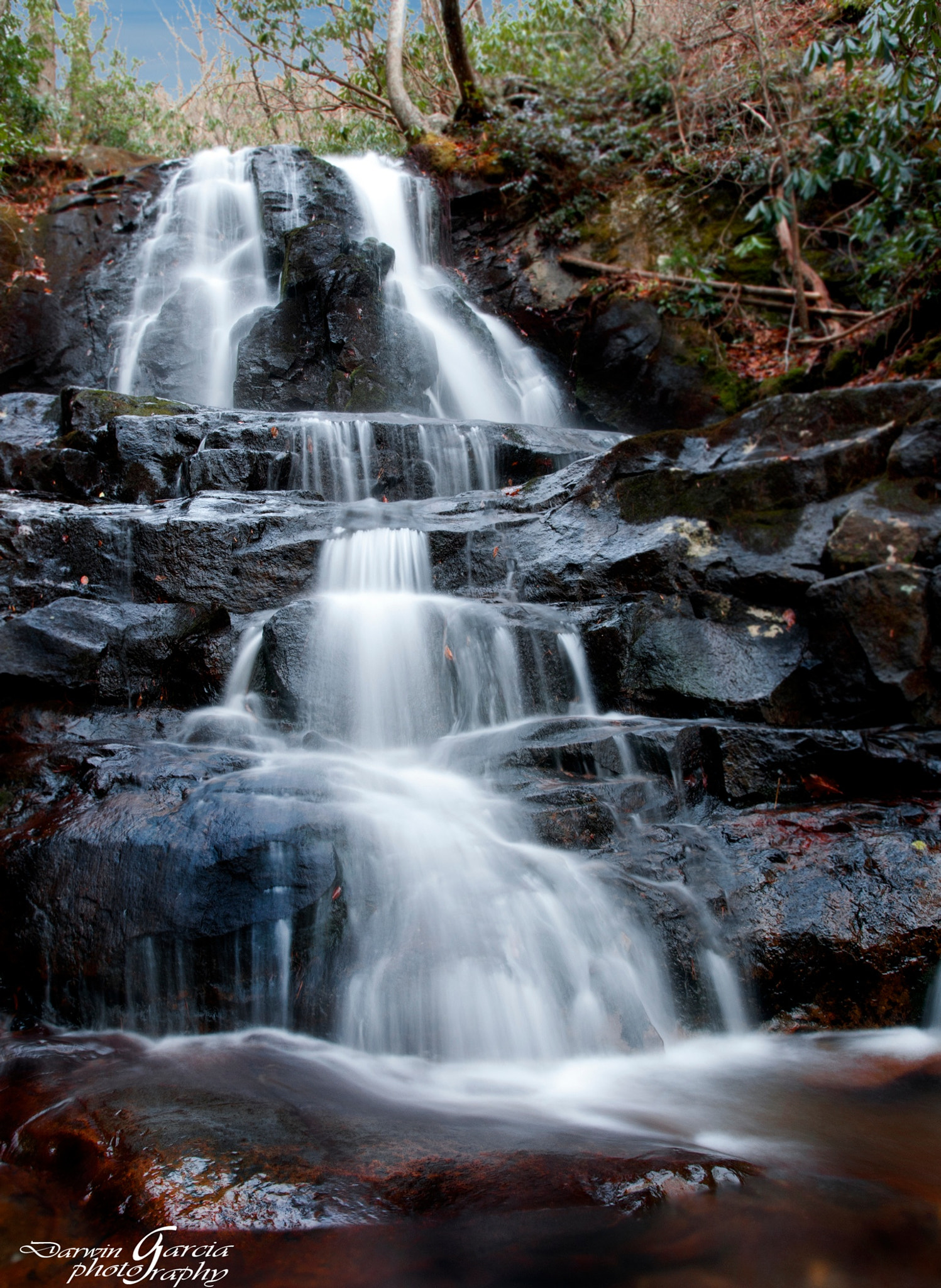 Nikon D60 + Sigma 18-35mm F1.8 DC HSM Art sample photo. Magic of falls photography