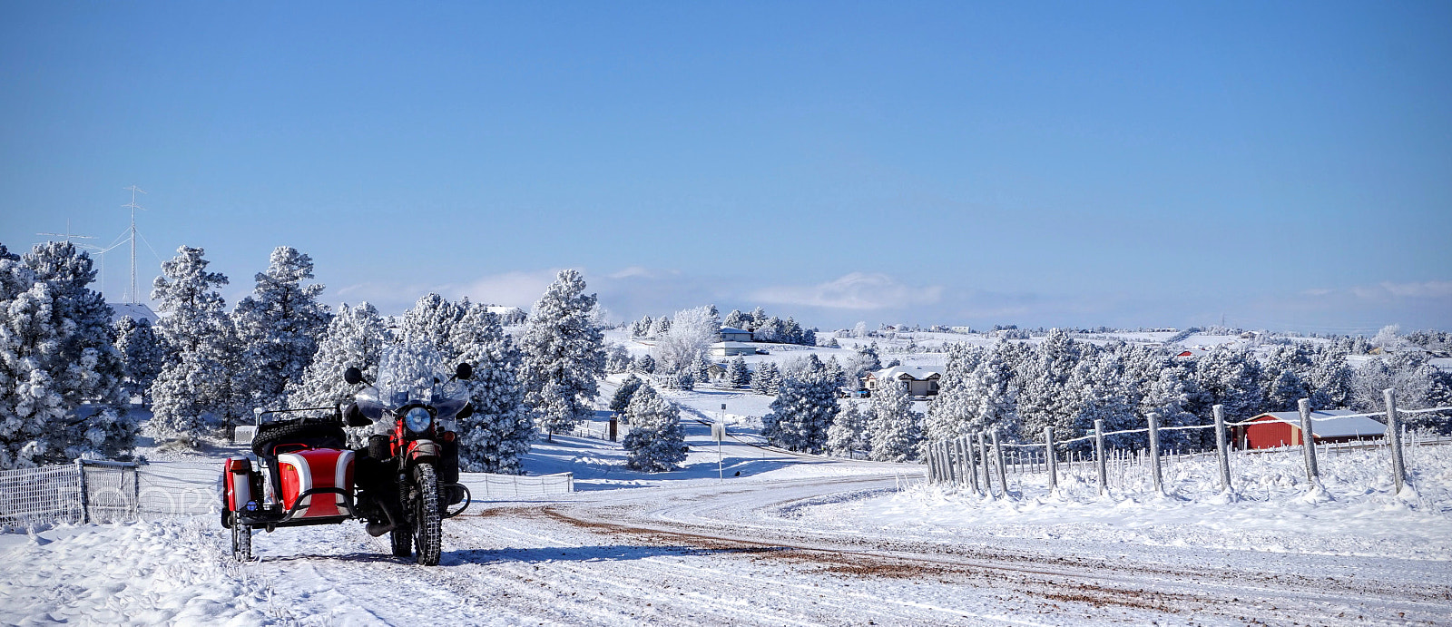 Sony E 16-50mm F3.5-5.6 PZ OSS sample photo. Winter sidecar riding photography