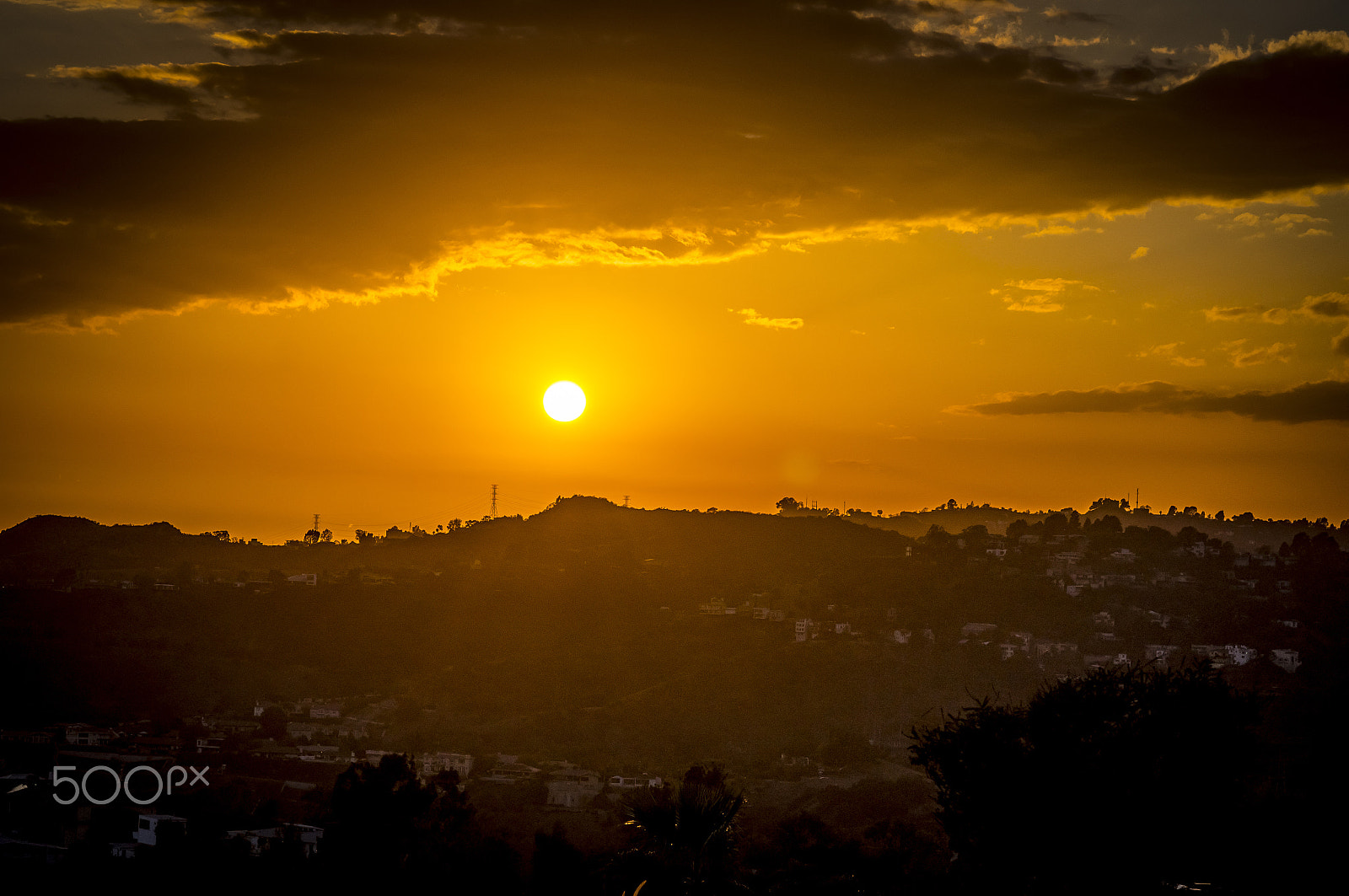 Sony SLT-A57 + Tamron SP 70-300mm F4-5.6 Di USD sample photo. Hollywood sunset photography