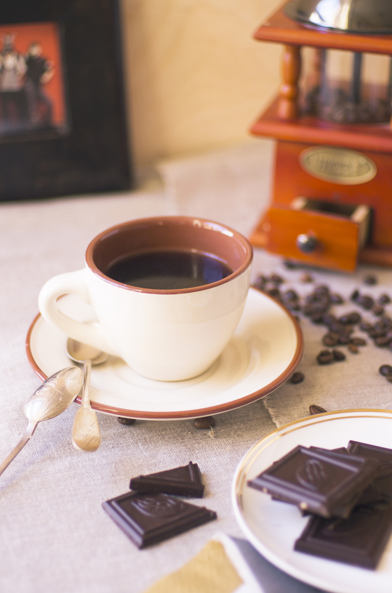Pentax K-5 + Pentax smc FA 43mm F1.9 Limited sample photo. Sweet coffee break photography