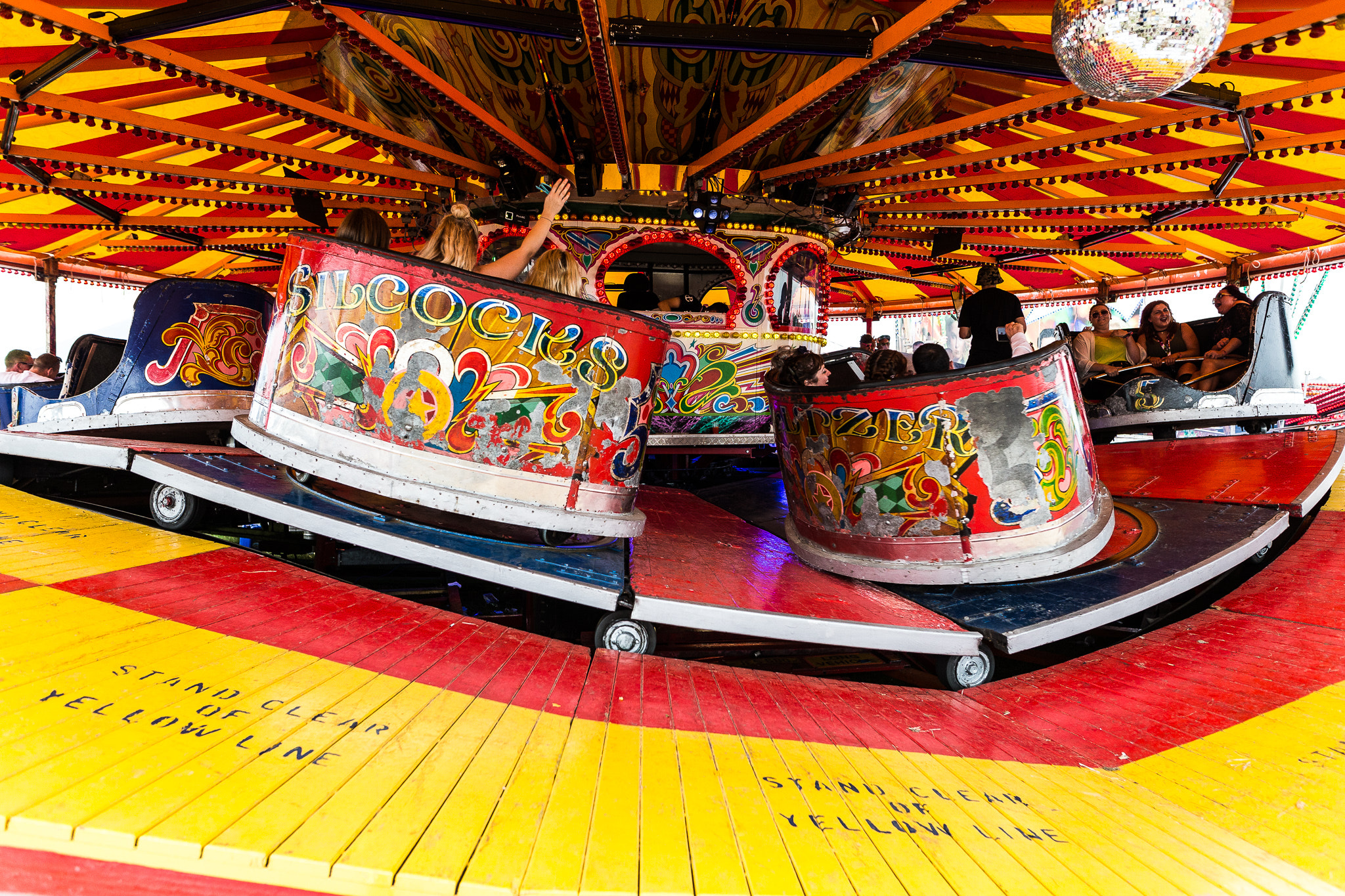 Sigma 24mm F1.4 DG HSM Art sample photo. Creamfields festival 2015 photography