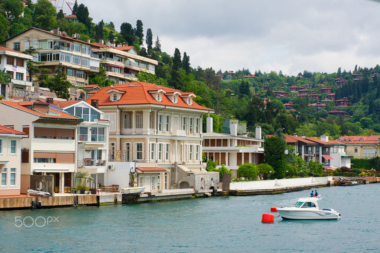 Sony Alpha DSLR-A450 + Sony 50mm F1.4 sample photo. Bosphorus, istanbul photography