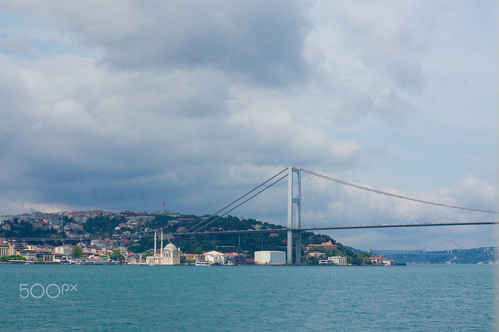 Sony Alpha DSLR-A450 + Sony 50mm F1.4 sample photo. Bosphorus, istanbul photography