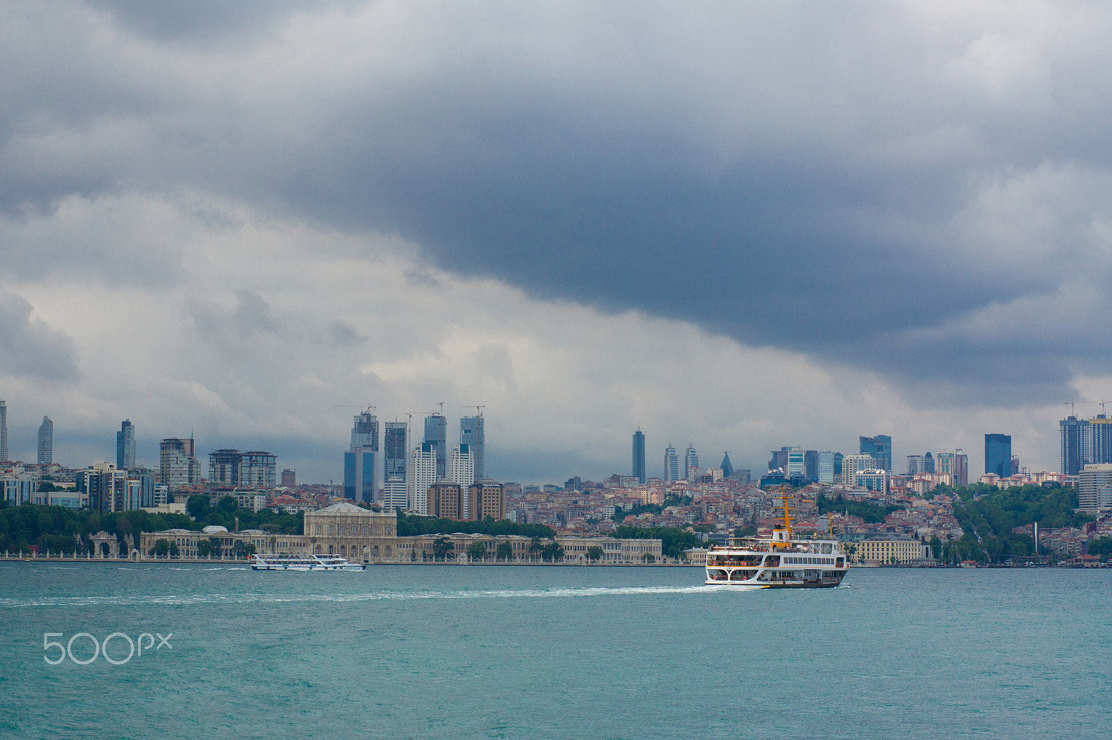 Sony Alpha DSLR-A450 + Sony 50mm F1.4 sample photo. Bosphorus, istanbul photography