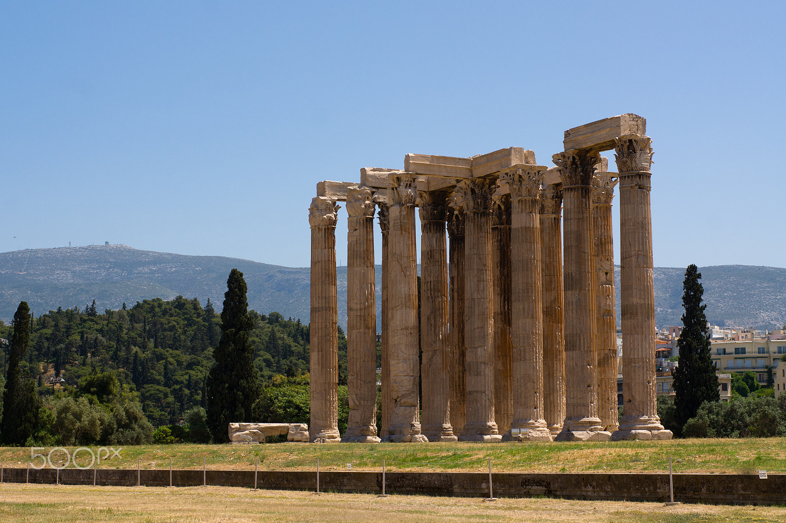 Sony Alpha DSLR-A450 + Sony 50mm F1.4 sample photo. Ancient athens photography